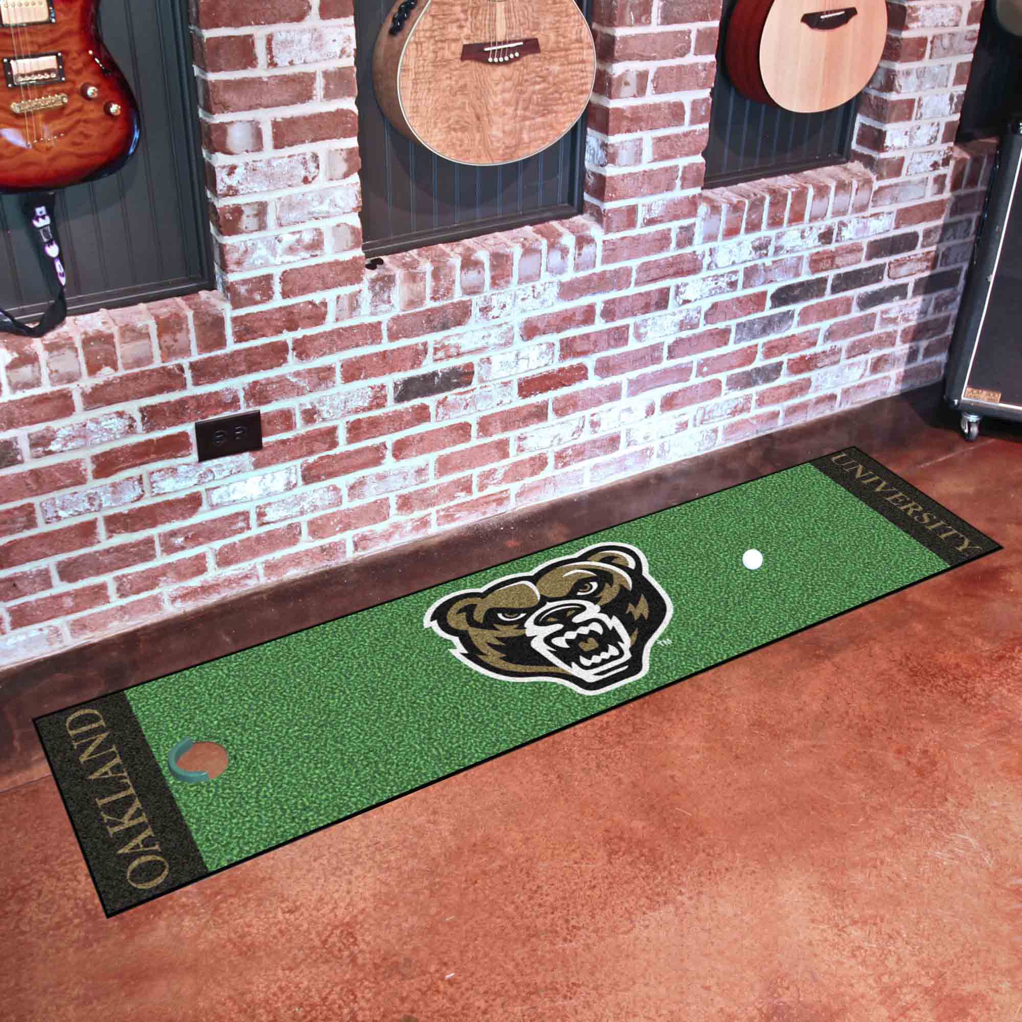 Oakland Golden Grizzlies Putting Green Mat - 1.5ft. x 6ft. - Oakland