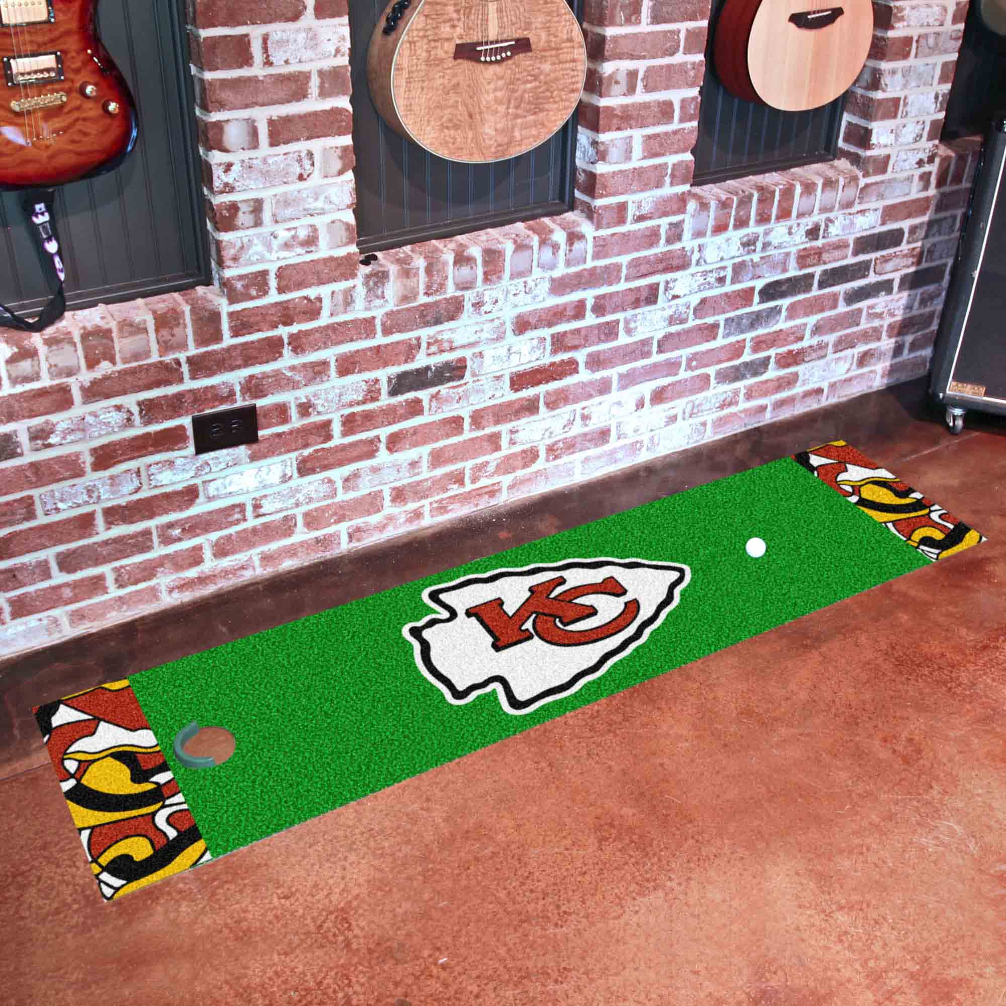 Kansas City Chiefs Putting Green Mat - 1.5ft. x 6ft. - Kansas City Chiefs