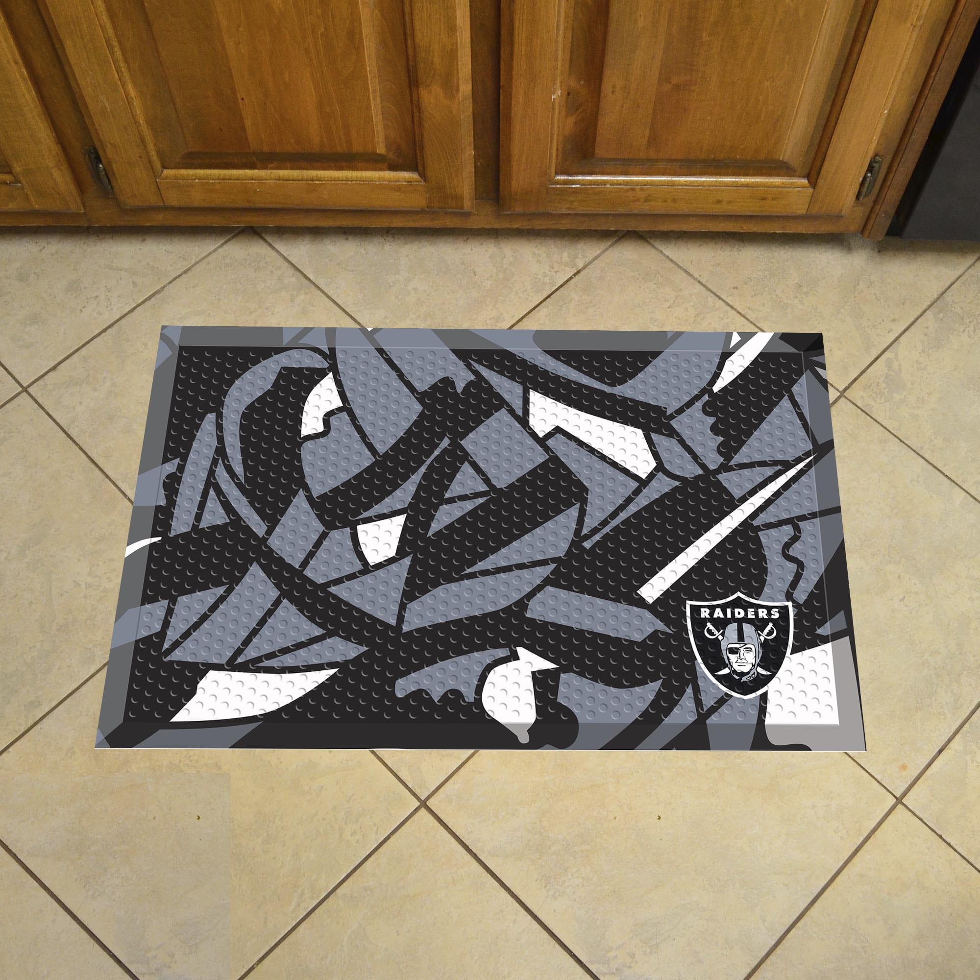 Las Vegas Raiders Rubber Scraper Door Mat XFIT Design - Las Vegas Raiders