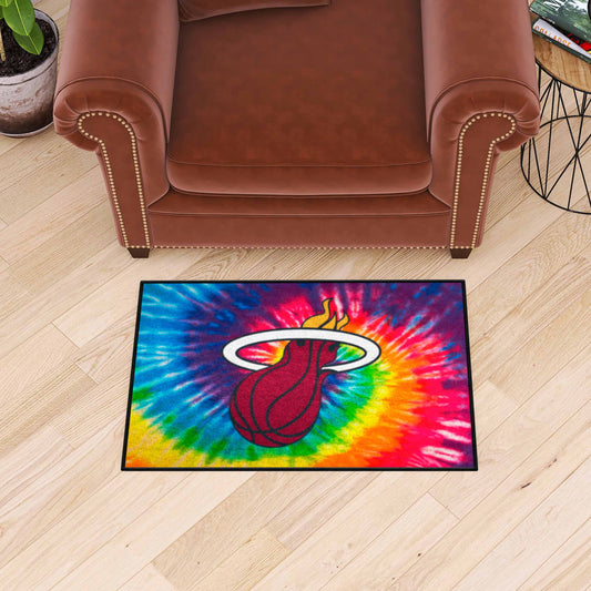 Miami Heat Tie Dye Starter Mat Accent Rug - 19in. x 30in.
