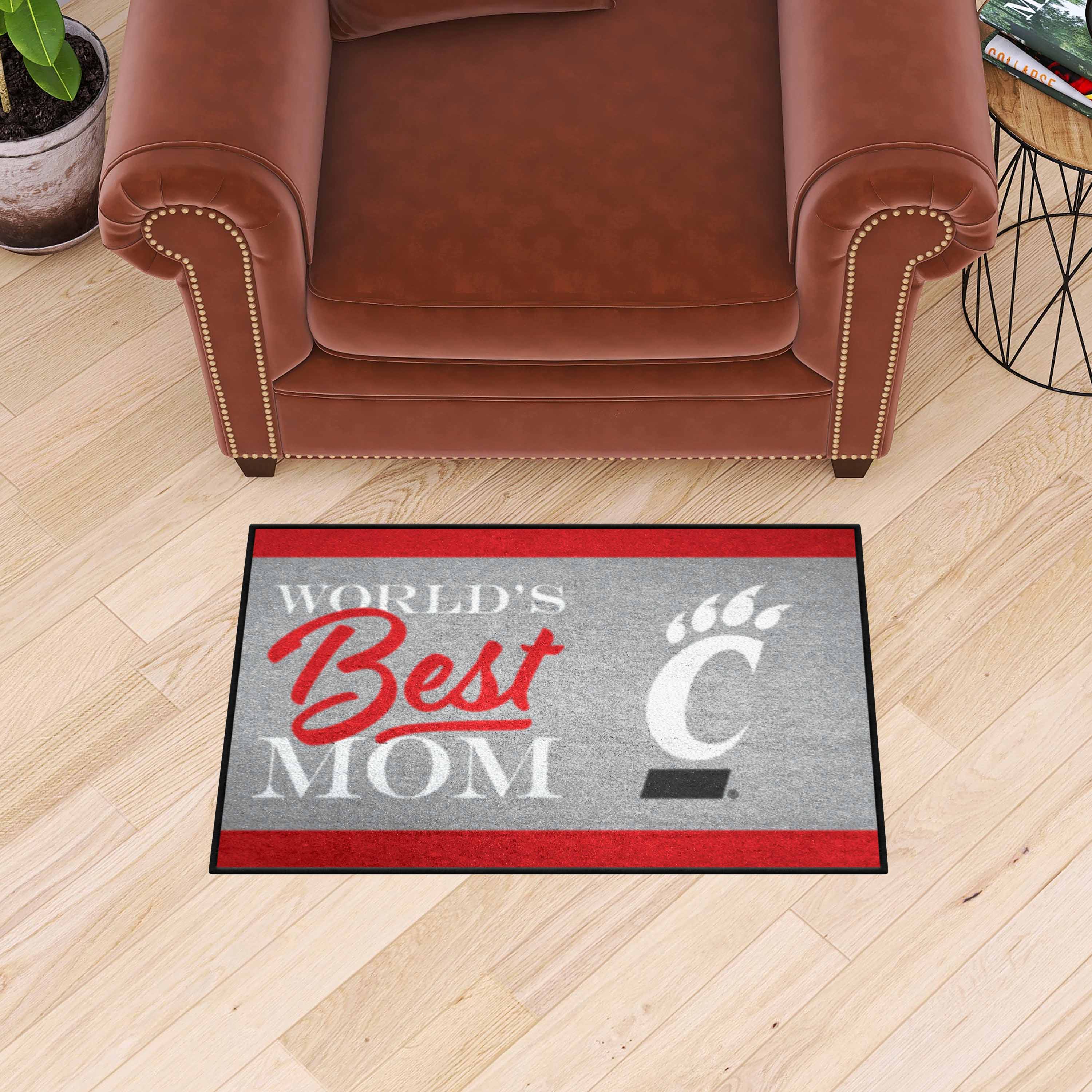 Cincinnati Bearcats World's Best Mom Starter Mat Accent Rug - 19in. x 30in. - Cincinnati