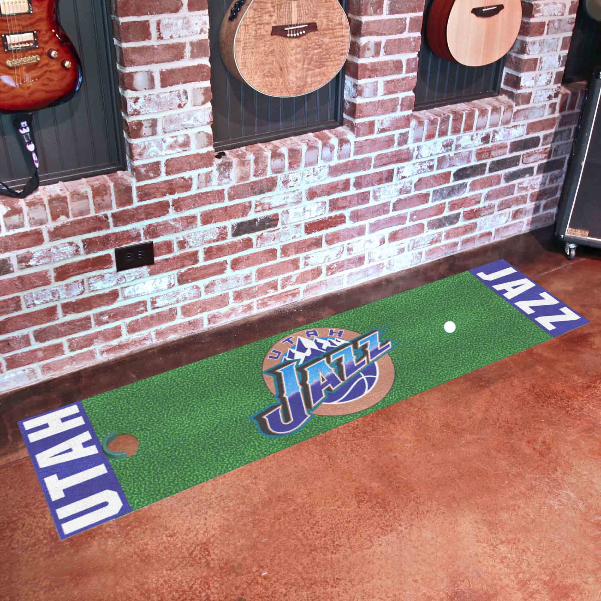 NBA Retro Utah Jazz Putting Green Mat - 1.5ft. x 6ft. - Utah Jazz