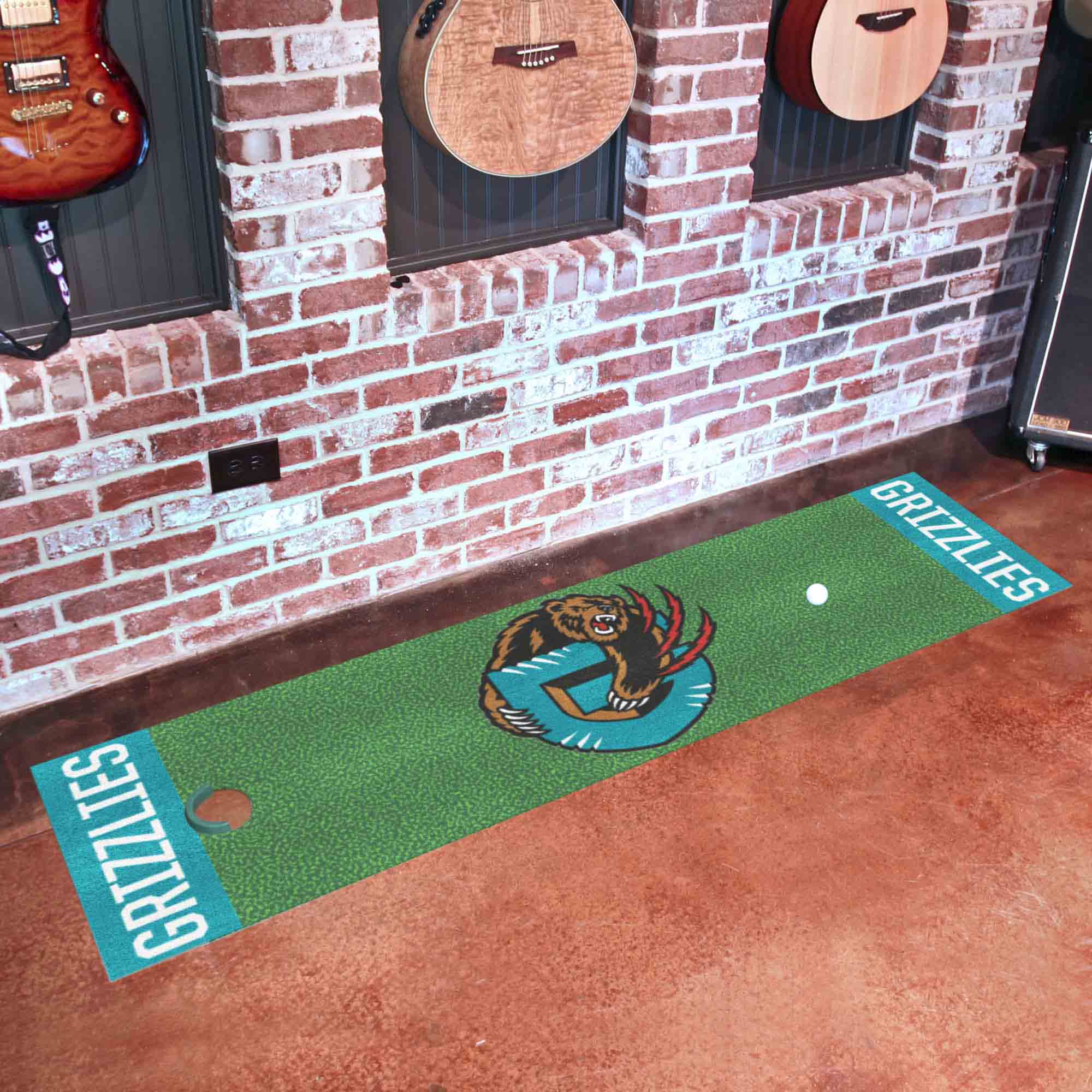 NBA Retro Vancouver Grizzlies Putting Green Mat - 1.5ft. x 6ft. - Vancouver Grizzlies