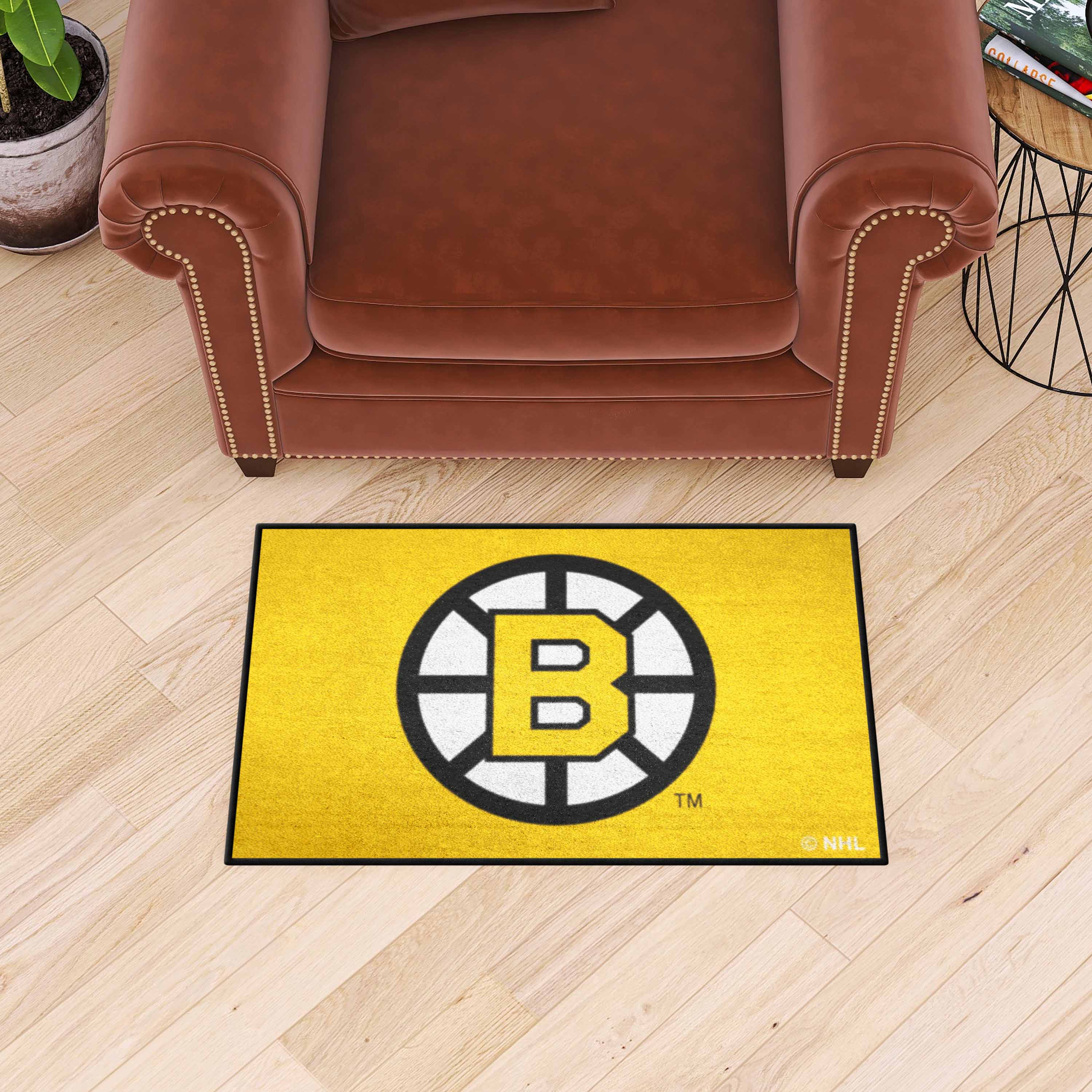Retro NHL Boston Bruins Starter Mat Accent Rug - 19in. x 30in. - Boston Bruins