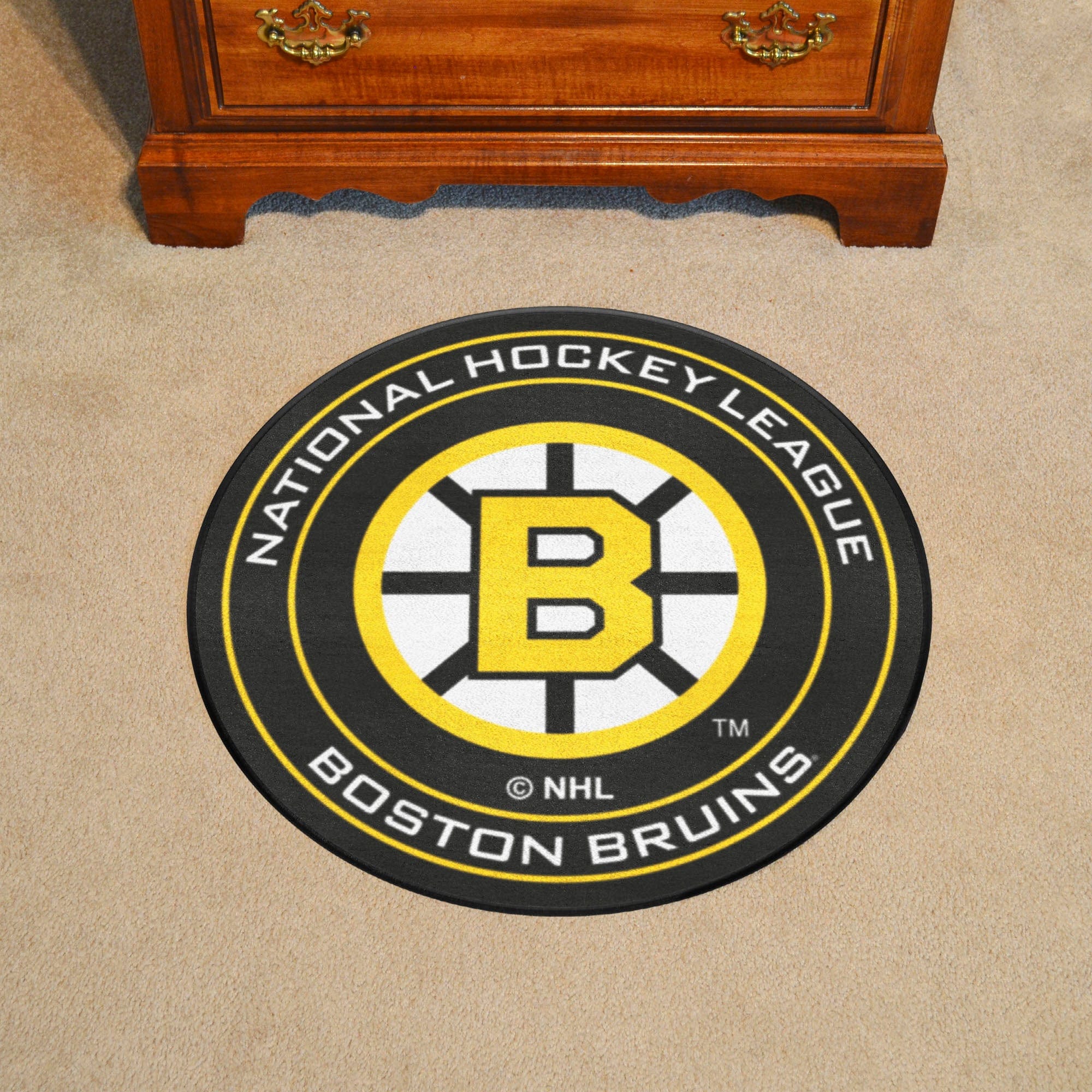 Retro NHL Boston Bruins Hockey Puck Rug - 27in. Diameter - Boston Bruins