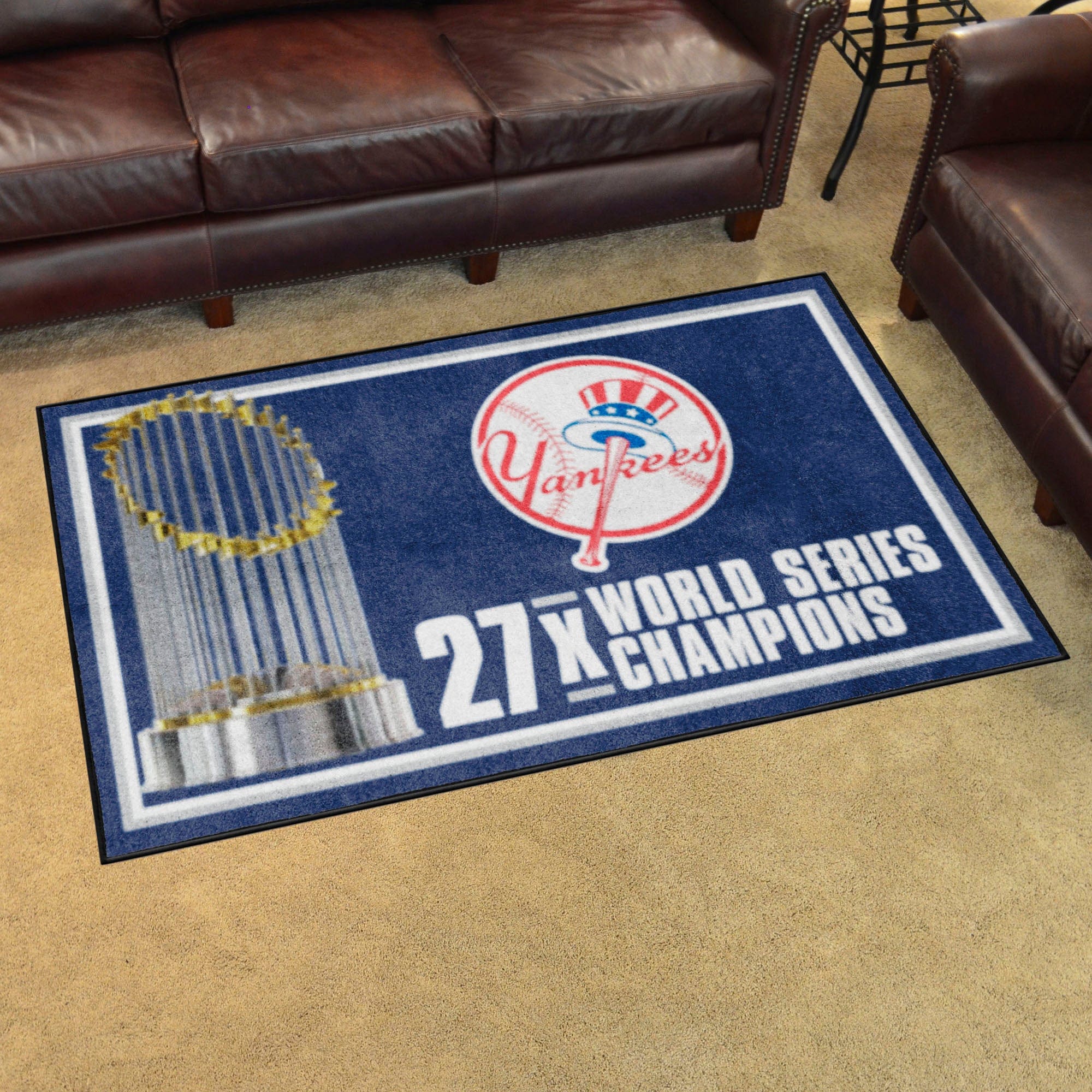 New York Yankees Dynasty 4ft. x 6ft. Plush Area Rug - New York Yankees