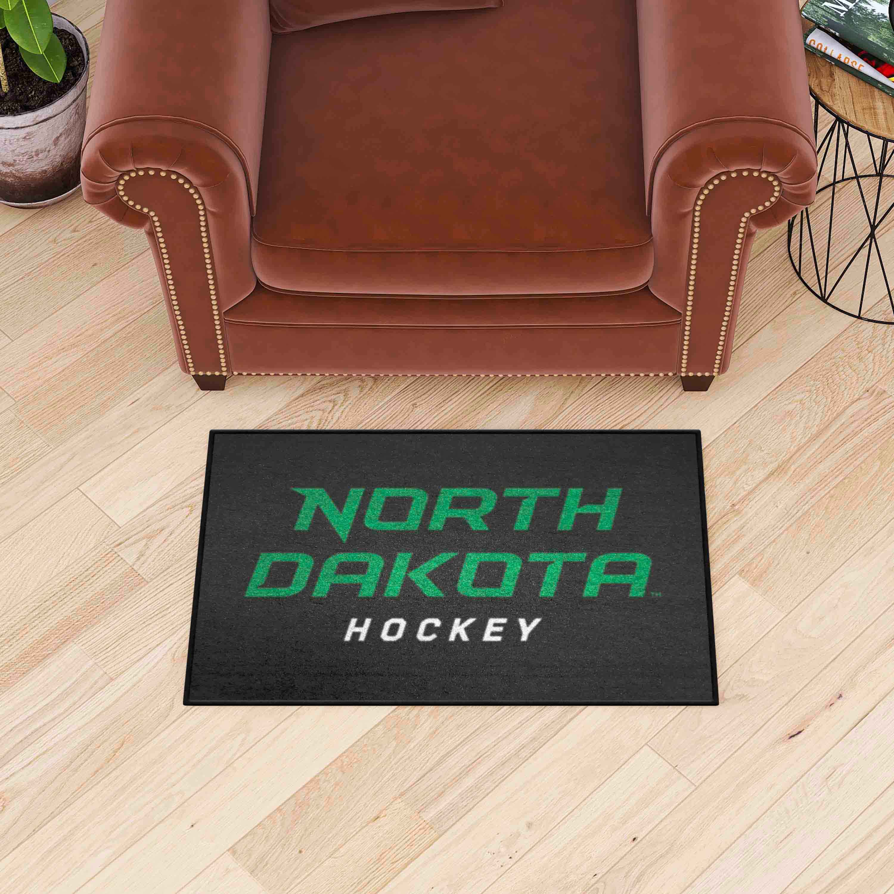 North Dakota Fighting Hawks Starter Mat Accent Rug - 19in. x 30in. - North Dakota