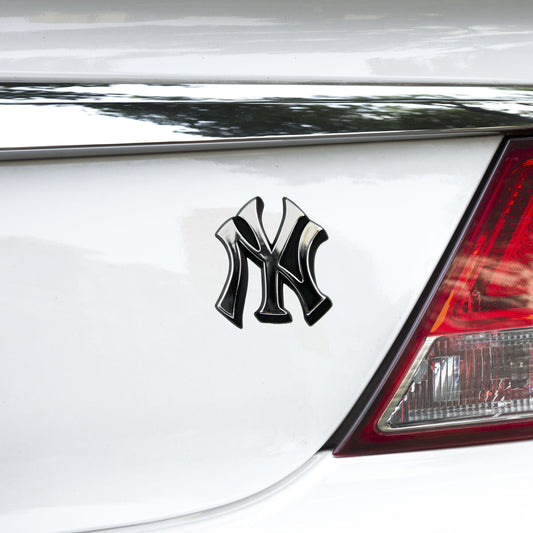 New York Yankees Molded Chrome Plastic Emblem - New York Yankees