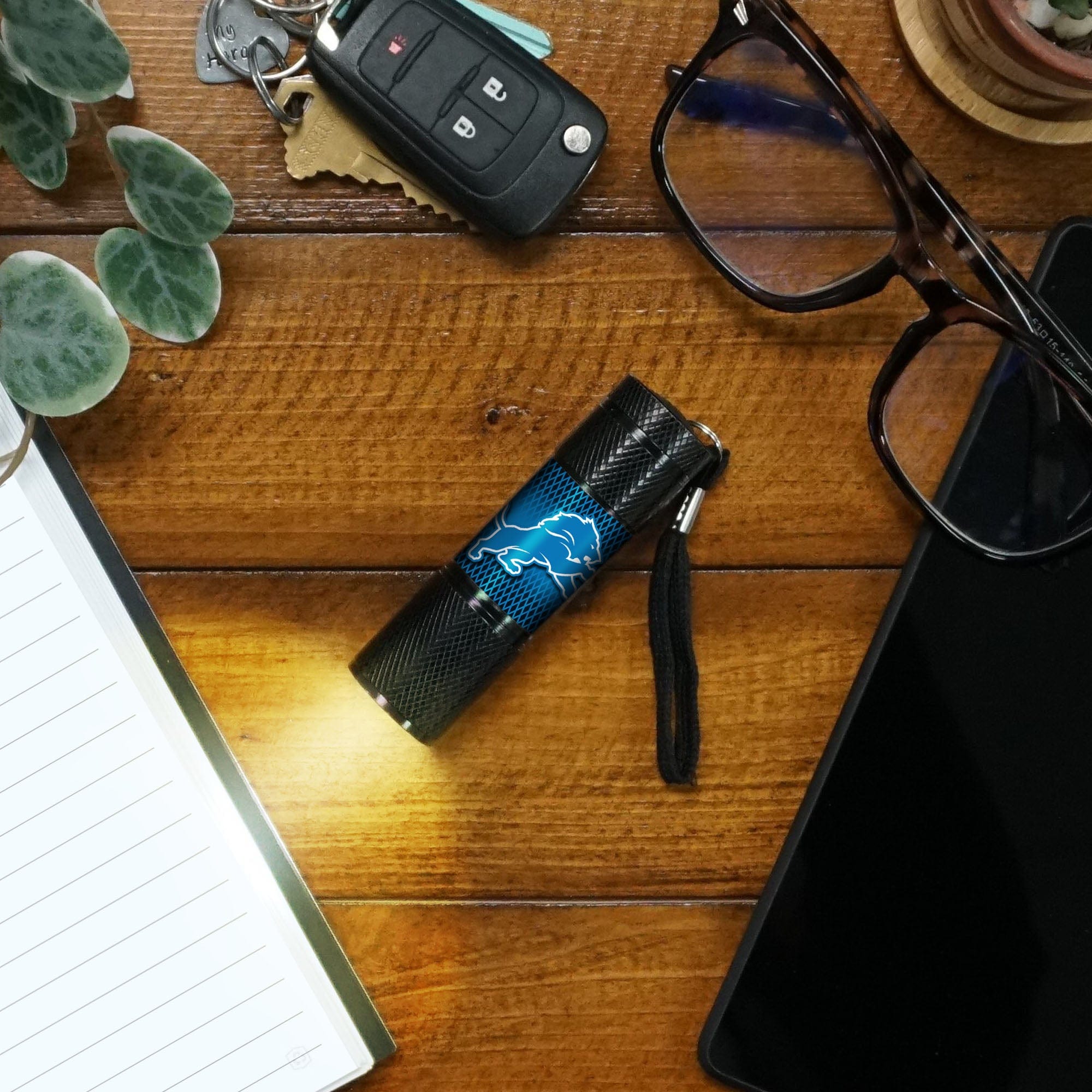 Detroit Lions LED Pocket Flashlight - Detroit Lions