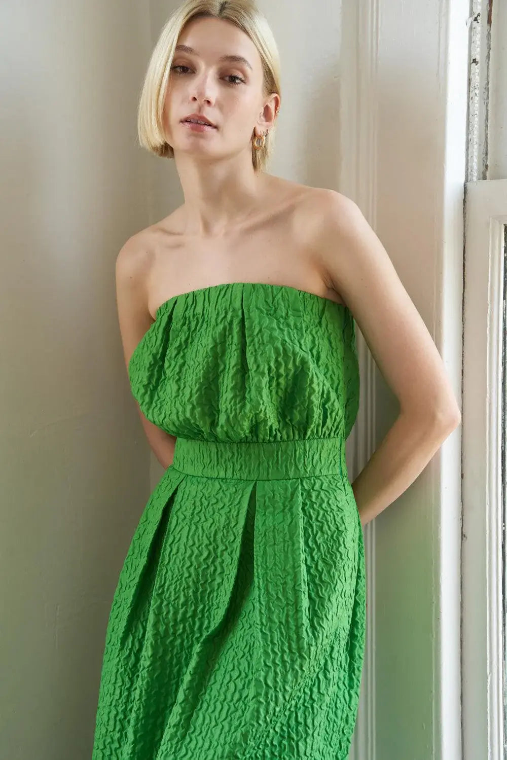 IN DOLLY WE TRUST WOVEN MIDI DRESS - Flying Tomato - Flyclothing LLC