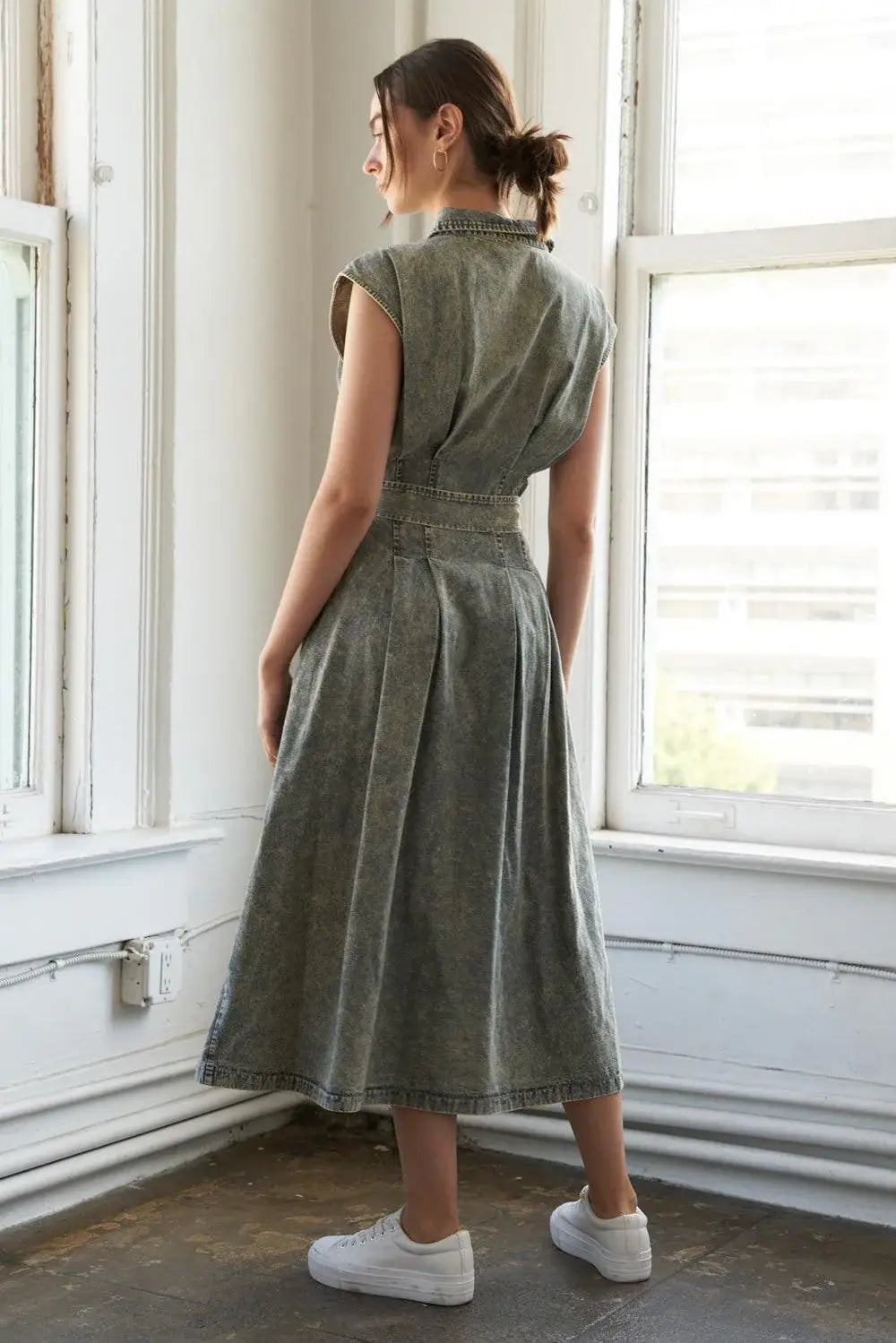 SUNSHINE SQUEEZE DENIM MIDI DRESS - Flying Tomato - Flyclothing LLC