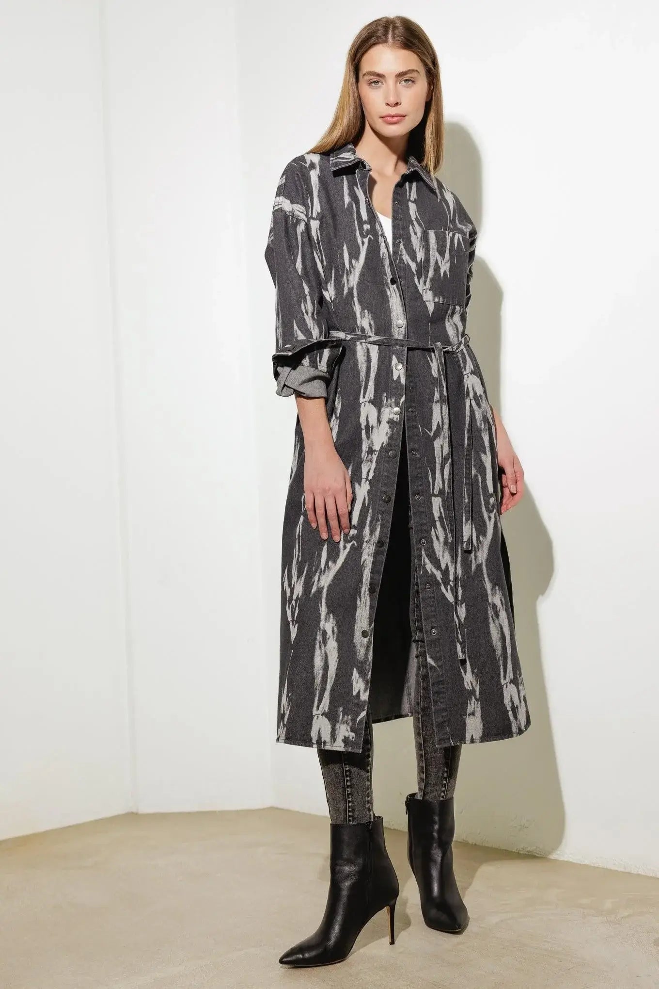 HERE & NOW WOVEN DENIM MIDI SHIRT DRESS - Flying Tomato - Flyclothing LLC