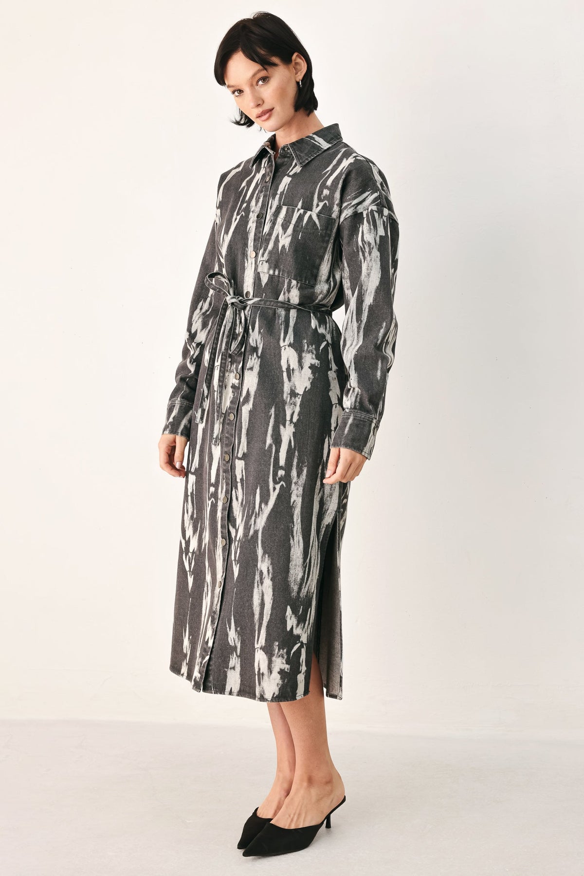 WEEKEND WANDERER GREY DENIM SHIRT DRESS - Flying Tomato - Flyclothing LLC