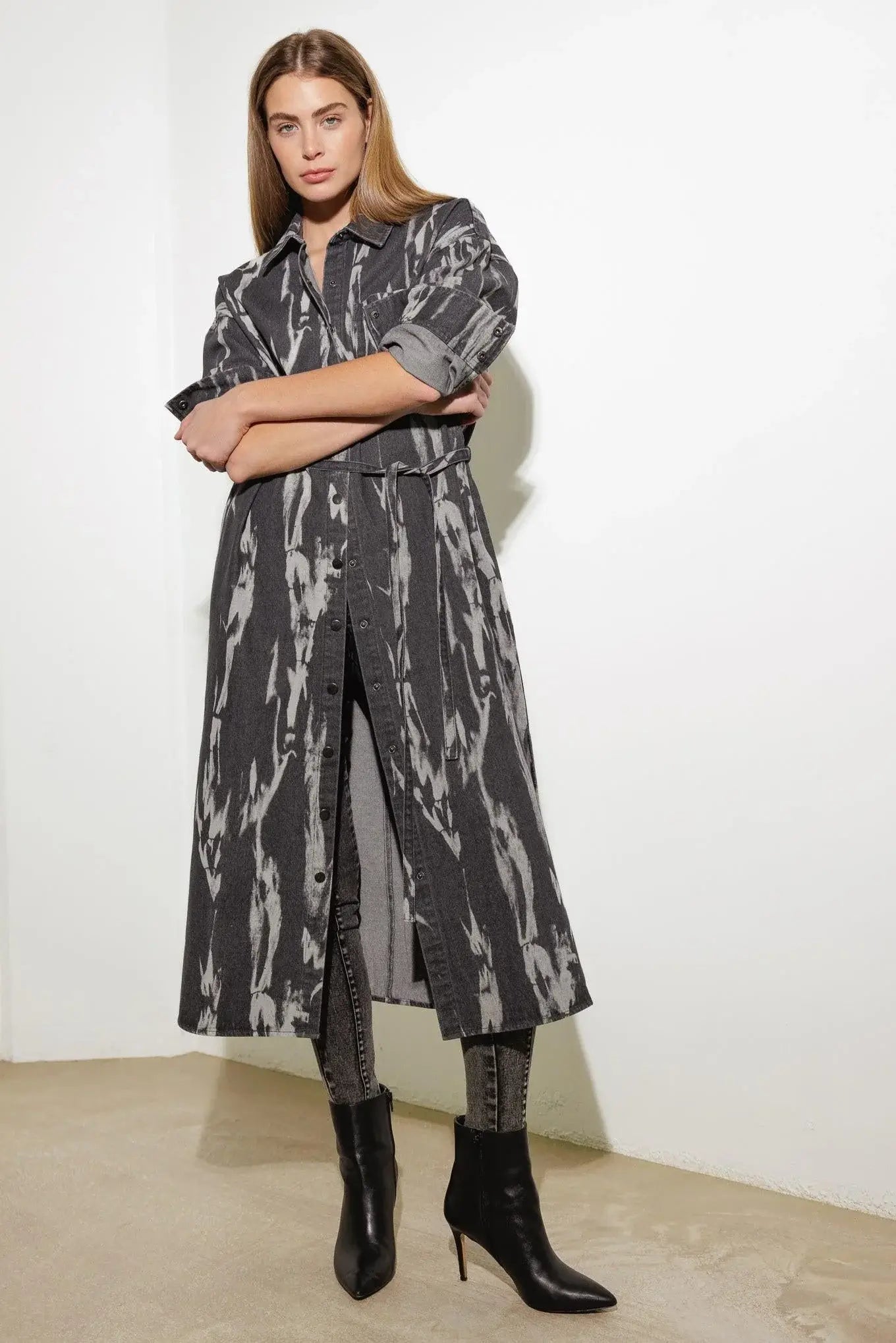 HERE & NOW WOVEN DENIM MIDI SHIRT DRESS - Flying Tomato - Flyclothing LLC
