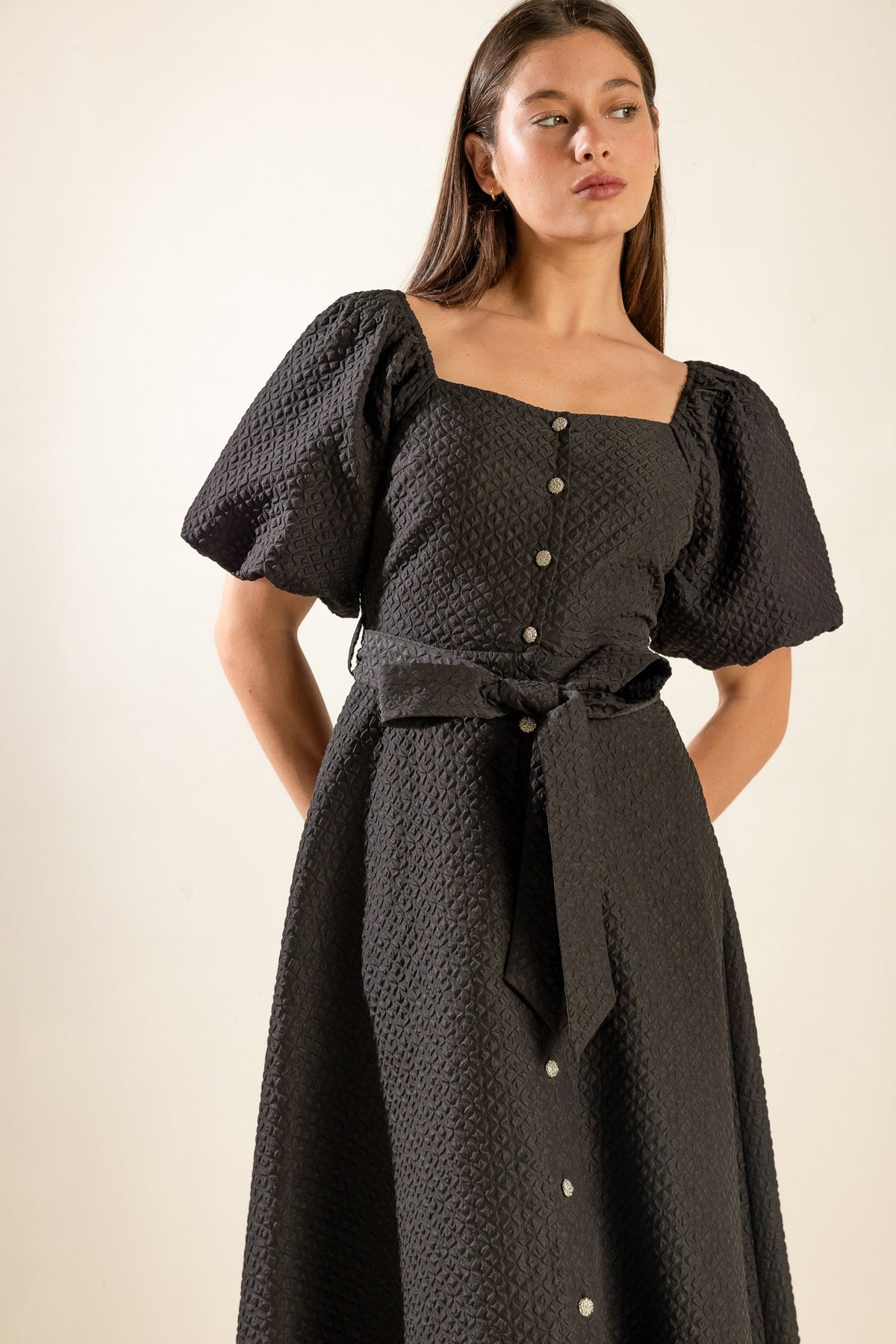 NOIR HERITAGE BLACK TEXTURED BUTTON-FRONT BELTED MIDI DRESS - Flying Tomato - Flyclothing LLC