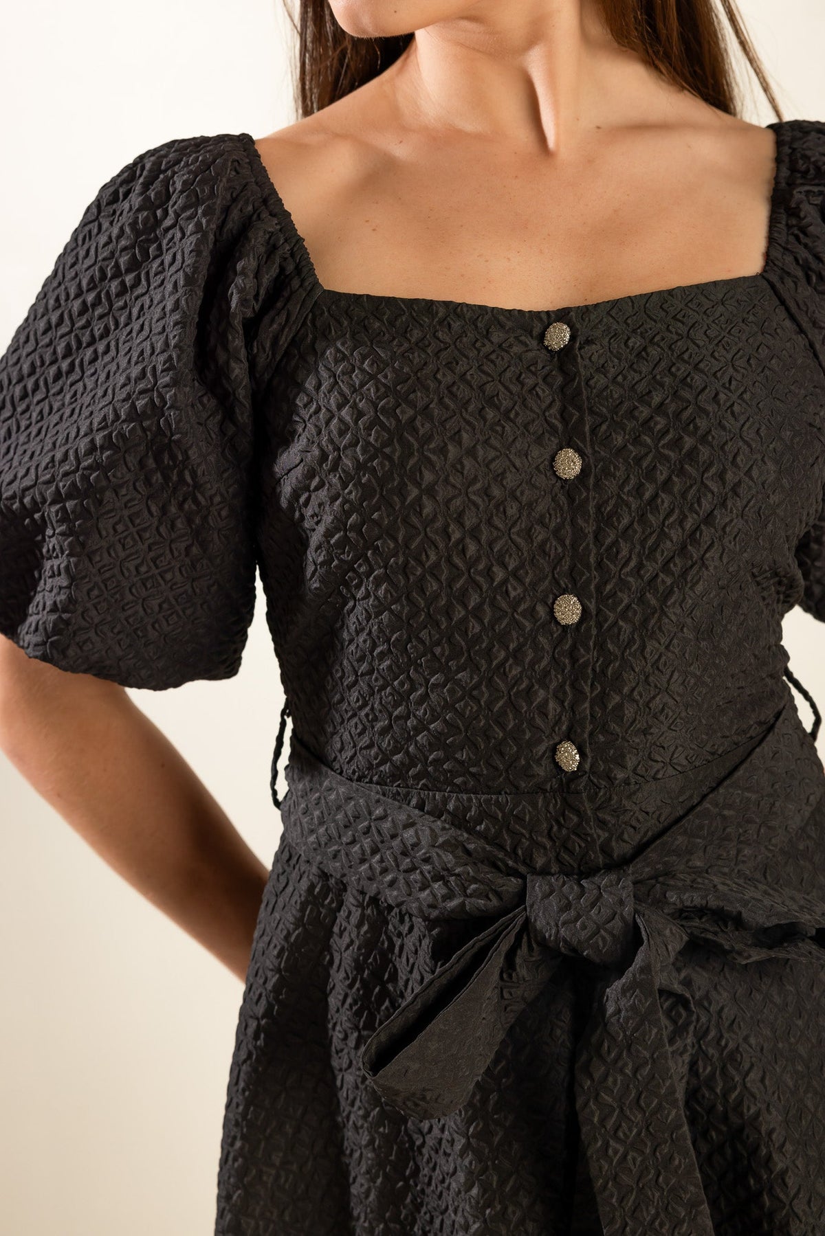 NOIR HERITAGE BLACK TEXTURED BUTTON-FRONT BELTED MIDI DRESS - Flying Tomato - Flyclothing LLC