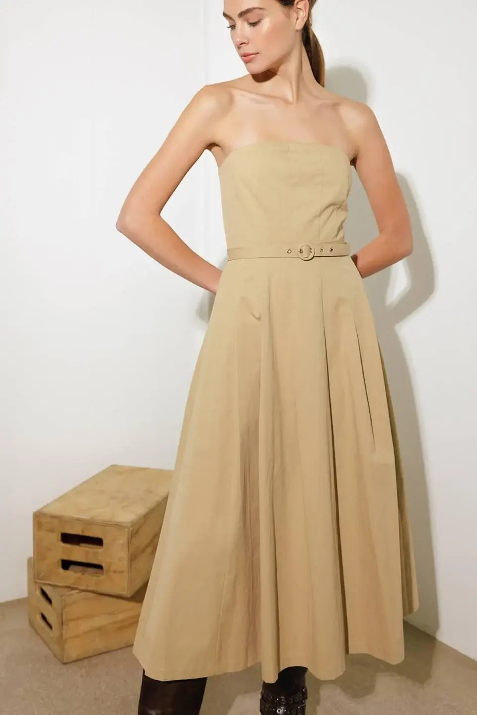 TAKING COMPLIMENTS WOVEN MIDI DRESS - Flying Tomato - Flyclothing LLC