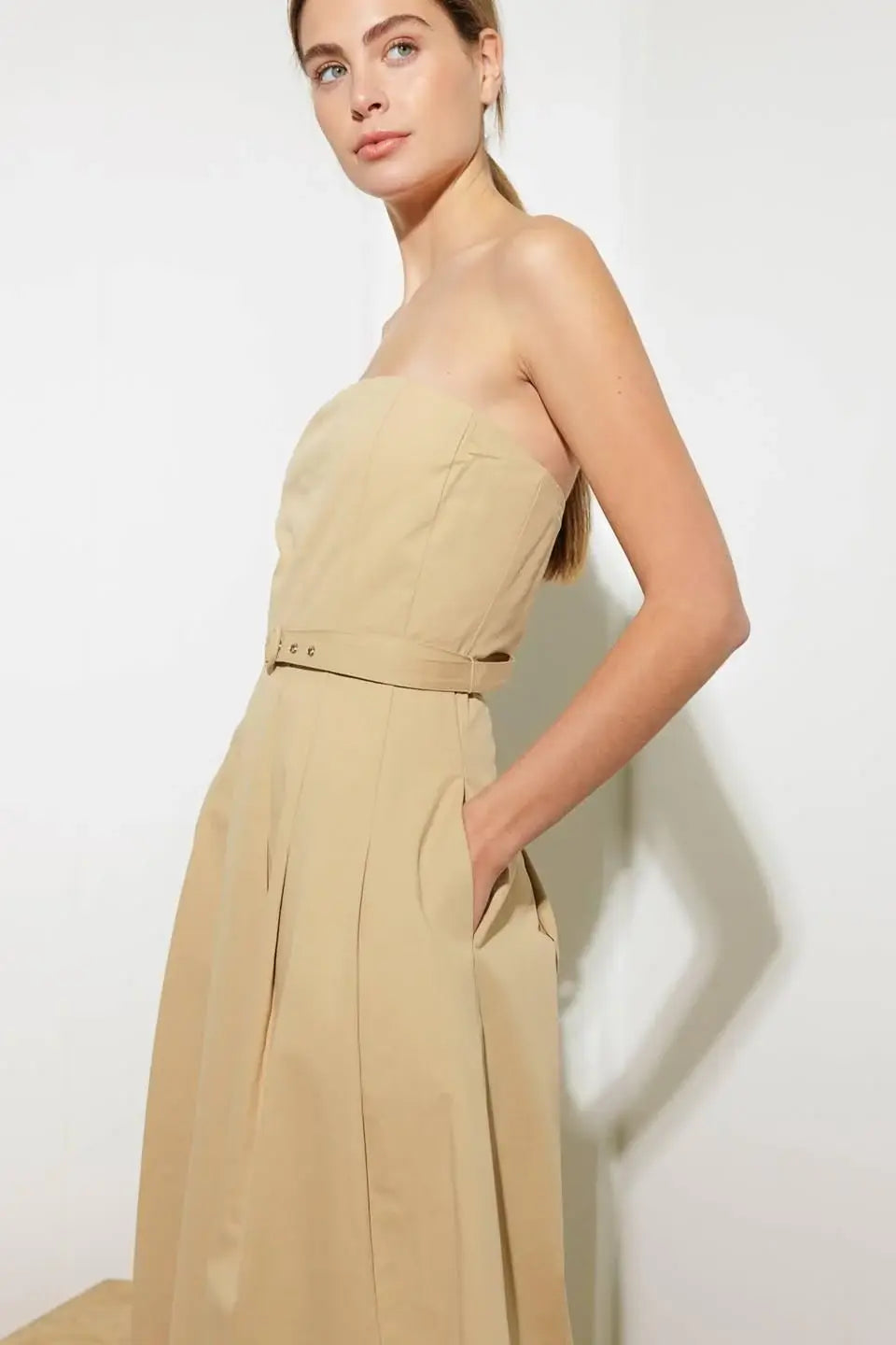 TAKING COMPLIMENTS WOVEN MIDI DRESS - Flying Tomato - Flyclothing LLC