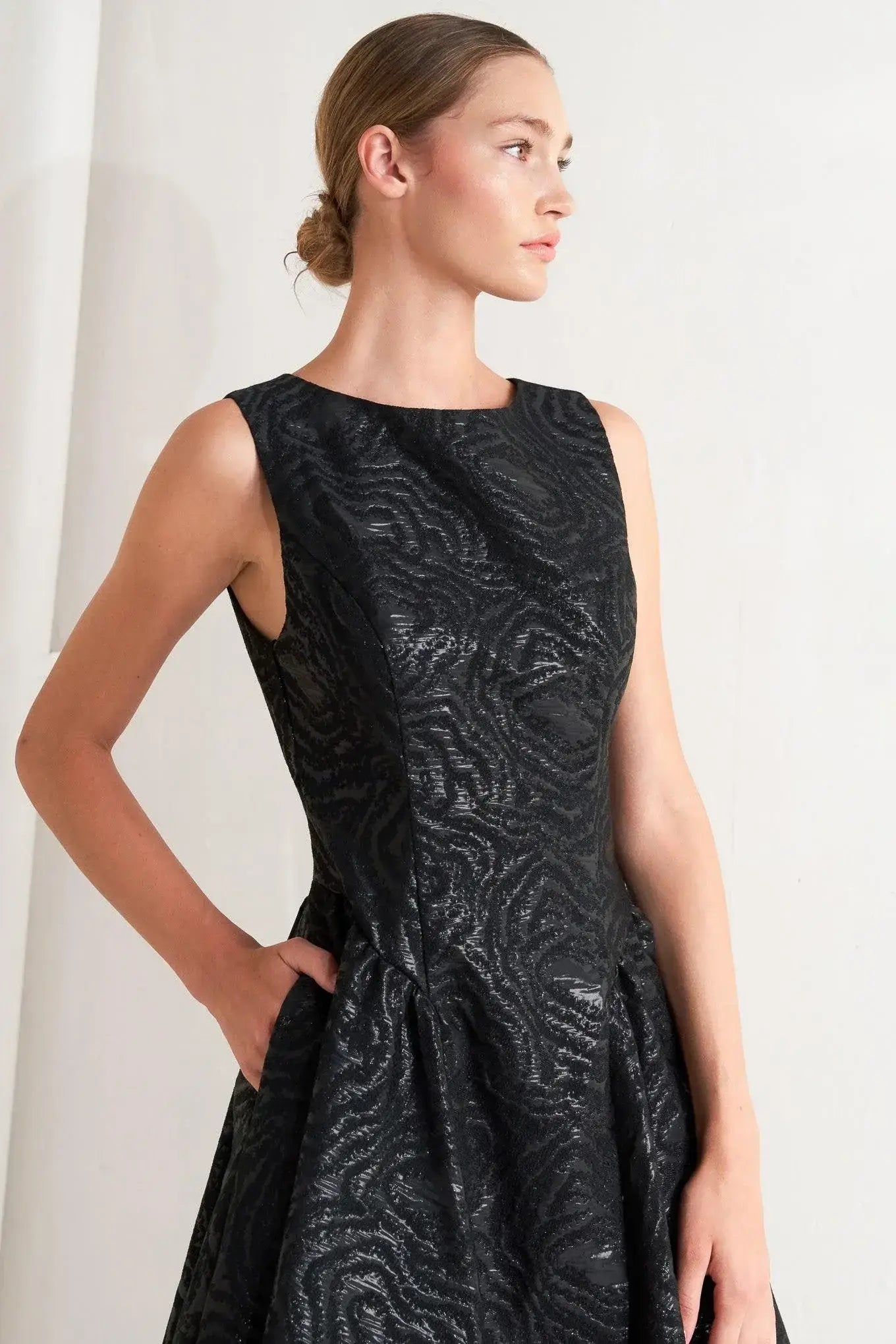 CHECK YOURSELF BLACK WOVEN MIDI DRESS - Flying Tomato - Flyclothing LLC