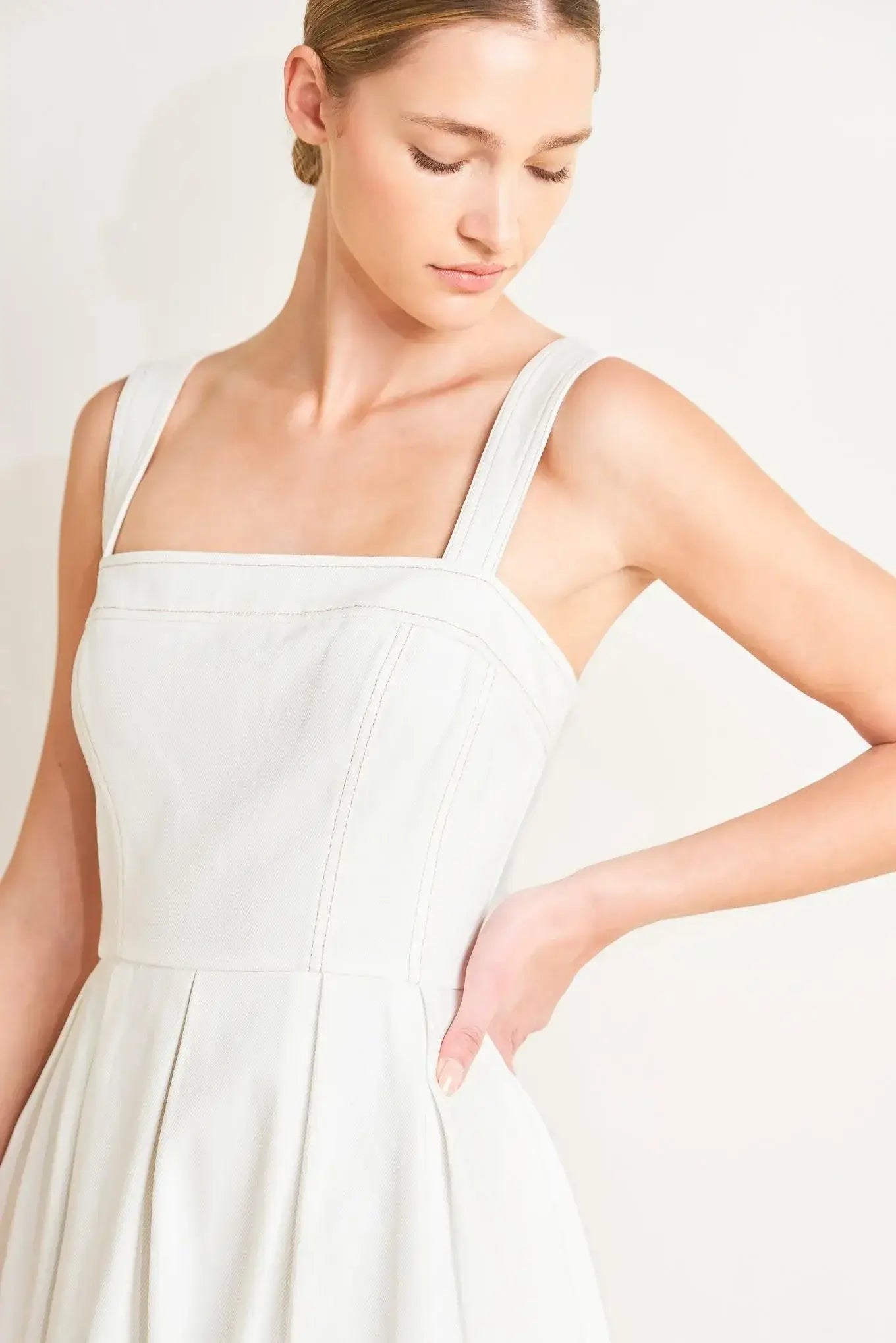 SERENE CHARM WOVEN MIDI DRESS - Flying Tomato - Flyclothing LLC