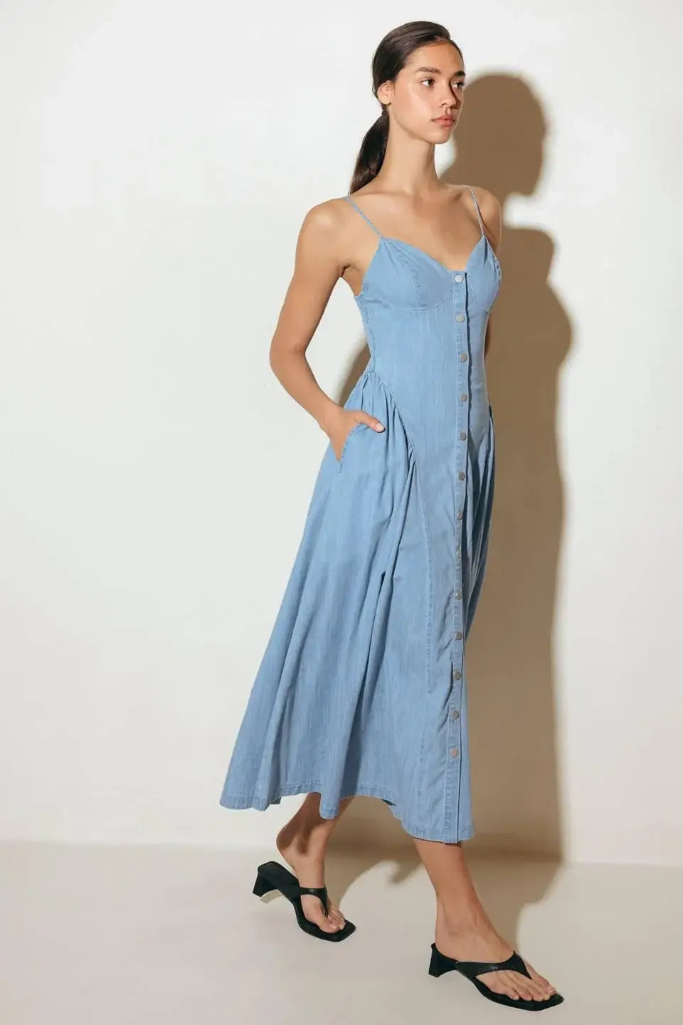BLUEBELL BREEZE LIGHTWEIGHT DENIM MIDI DRESS - Flying Tomato - Flyclothing LLC