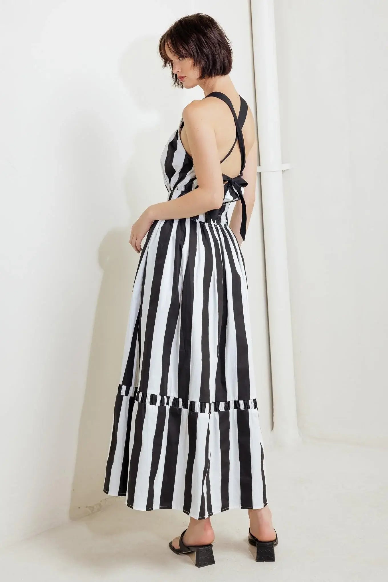 LUXE LINEAR STRIPED WOVEN MIDI DRESS - Flying Tomato - Flyclothing LLC