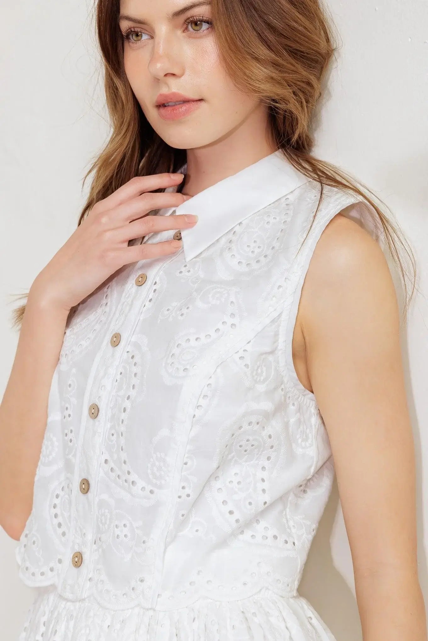 LEAF KISS WHITE WOVEN EYELET MINI DRESS - Flying Tomato - Flyclothing LLC