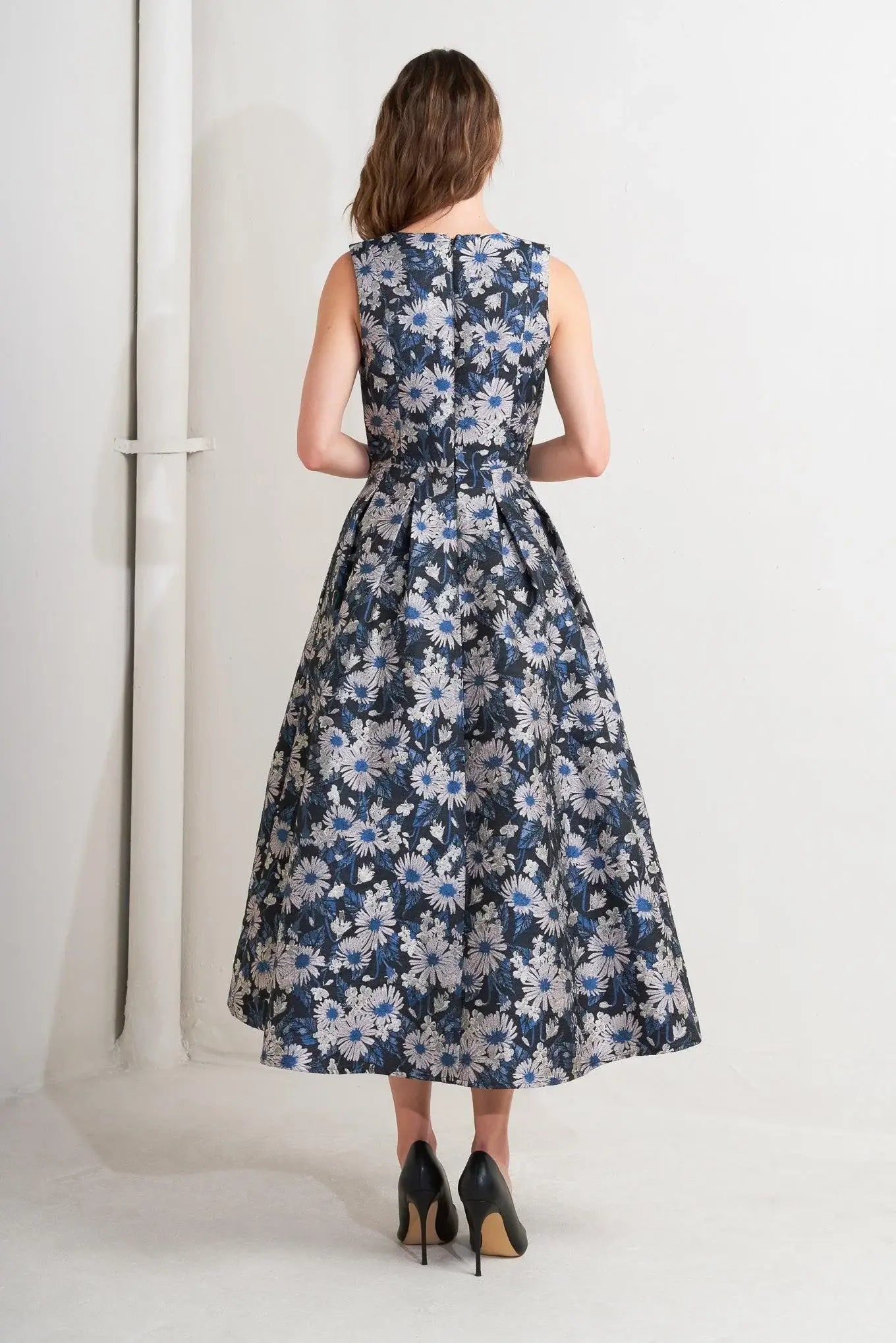LUX BLOOMING WOVEN JACQUARD MIDI DRESS - Flying Tomato - Flyclothing LLC
