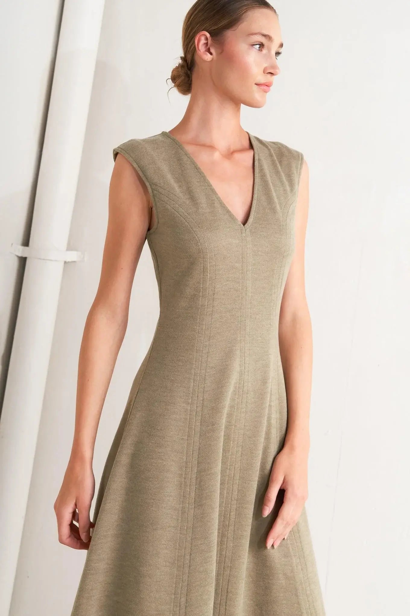 SOPHISTICATED SIMPLICITY WOVEN KNIT MIDI DRESS - Flying Tomato - Flyclothing LLC