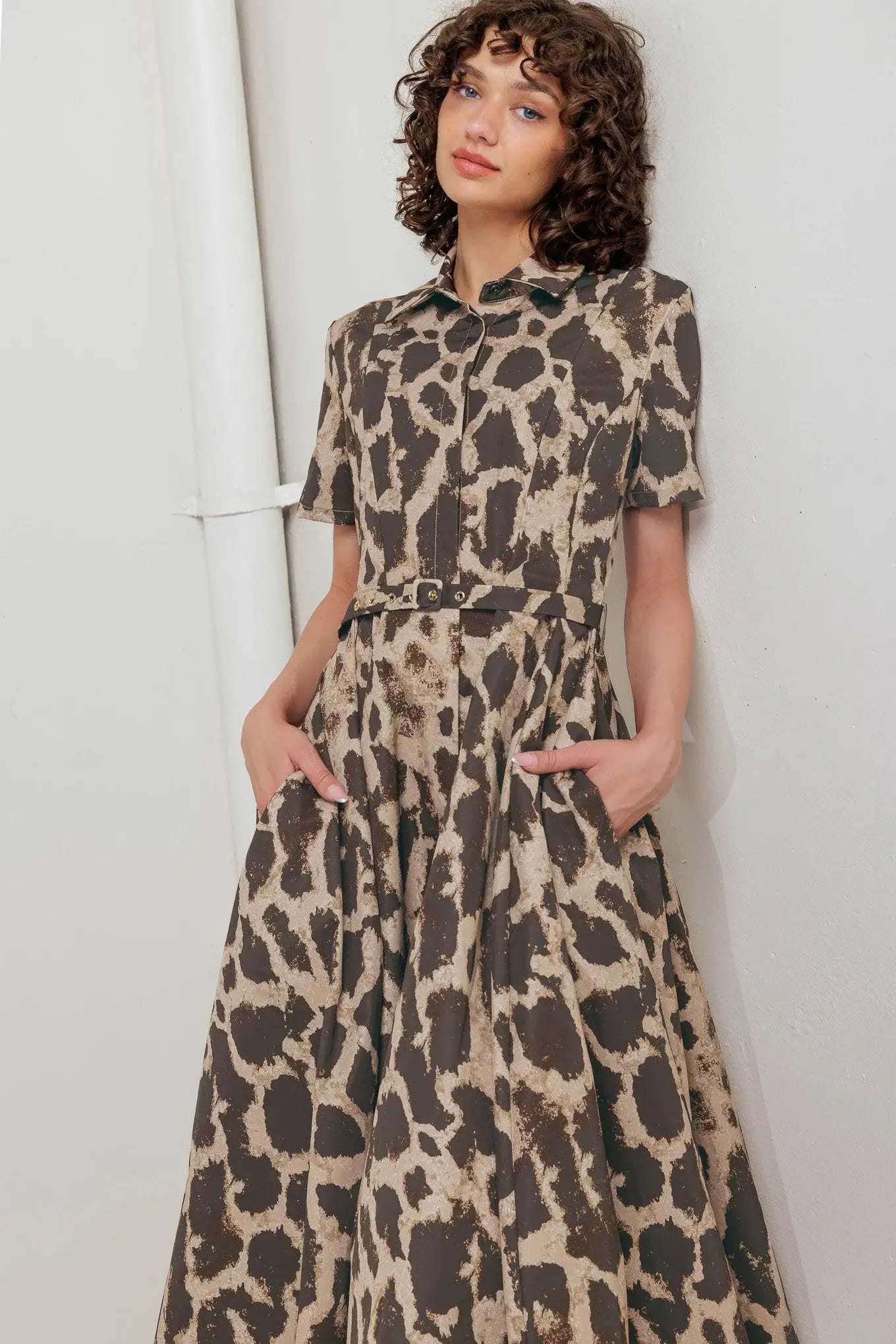 TAME GIRAFFE WOVEN MIDI DRESS - Flying Tomato - Flyclothing LLC