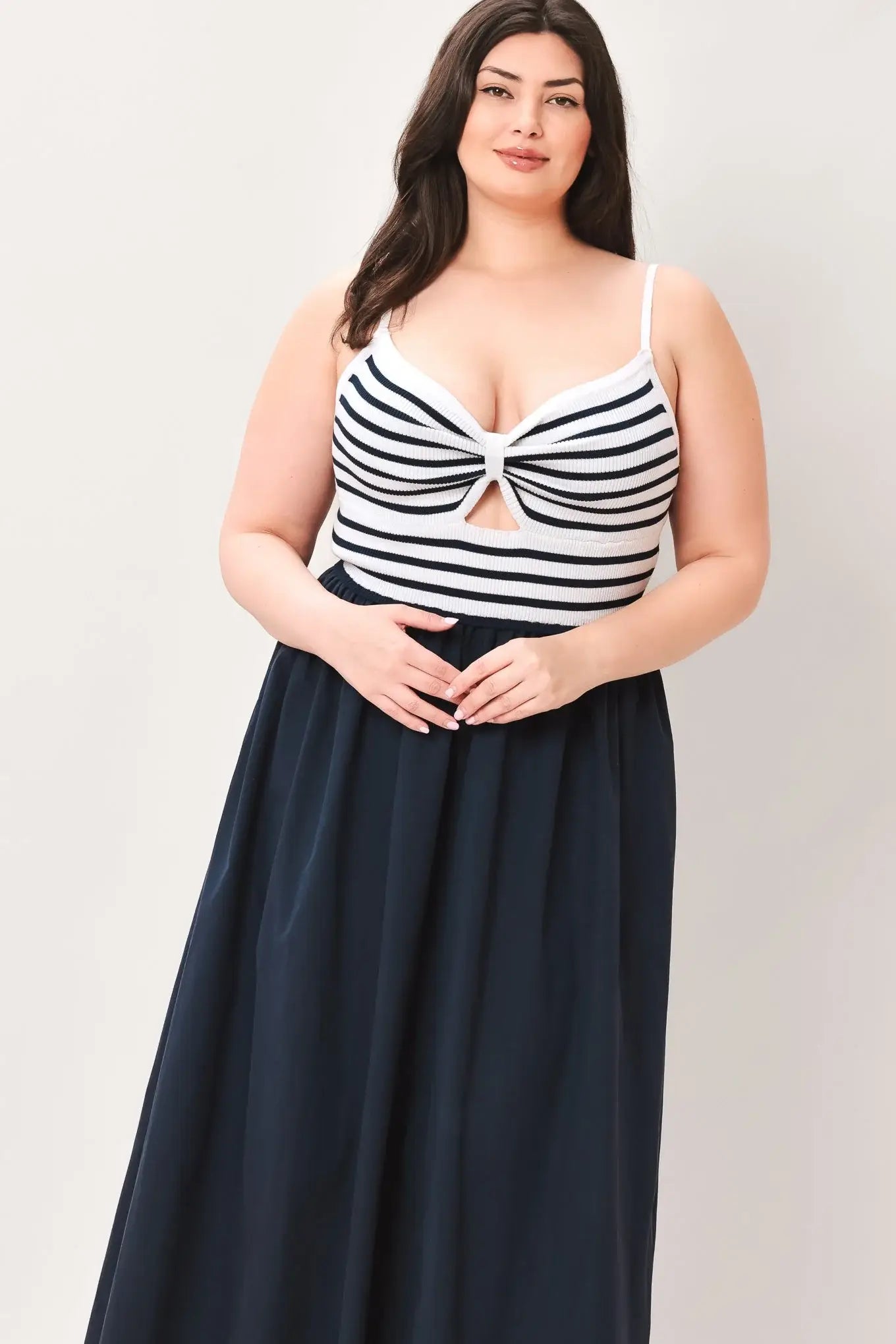 PARIS STRIPE CUTOUT MIDI DRESS - Flying Tomato - Flyclothing LLC