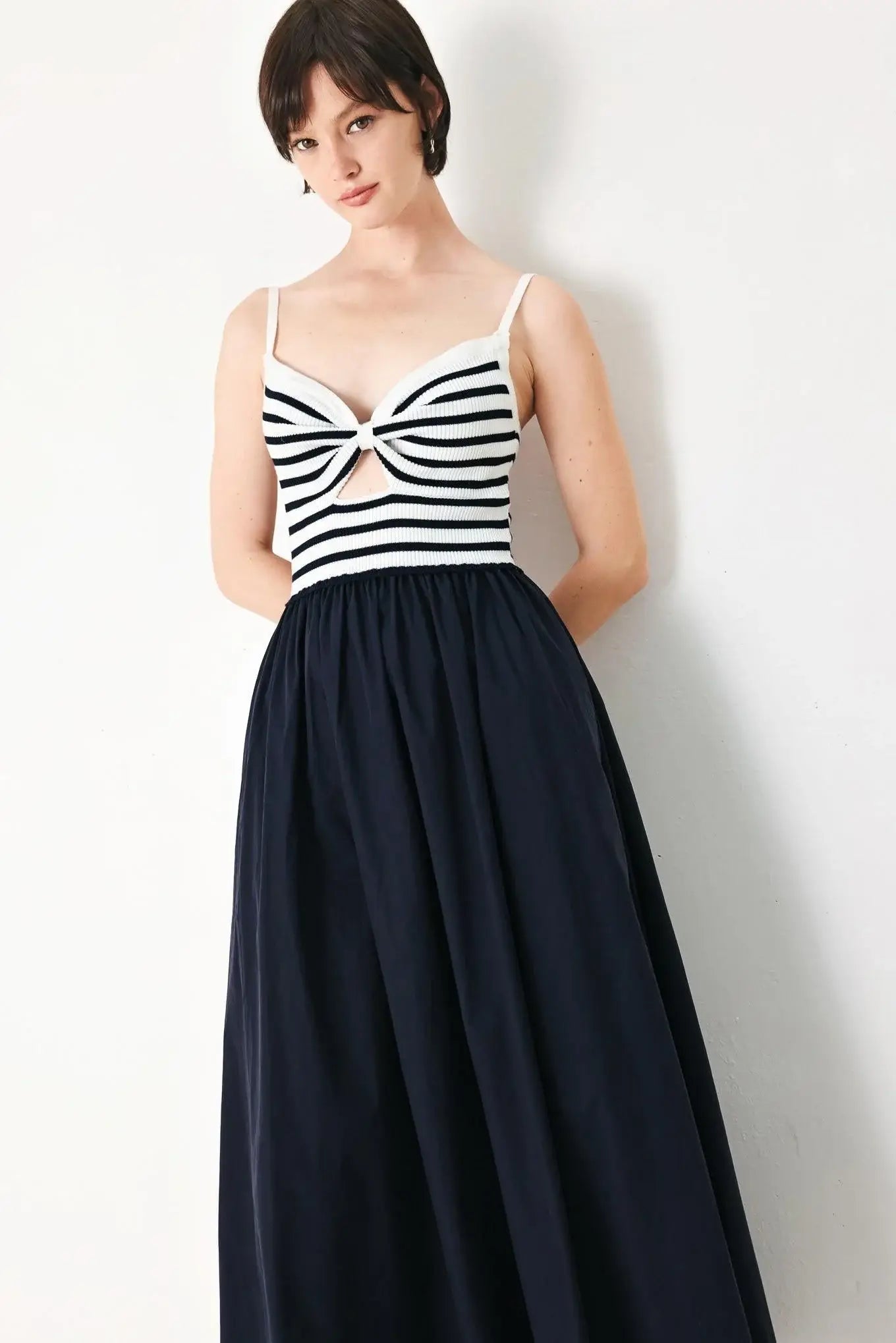 PARIS STRIPE CUTOUT MIDI DRESS - Flying Tomato - Flyclothing LLC