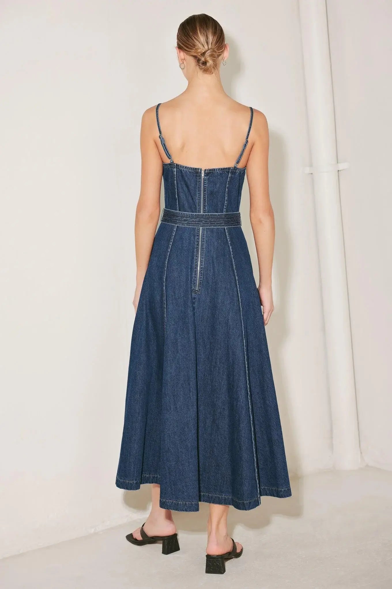 UNDERSTATED ICON DENIM MIDI DRESS - Flying Tomato - Flyclothing LLC