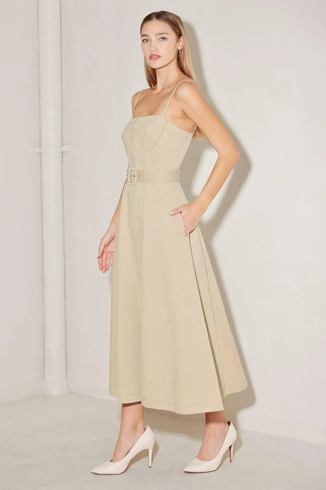 UNDERSTATED ICON WOVEN MIDI DRESS - Flying Tomato - Flyclothing LLC