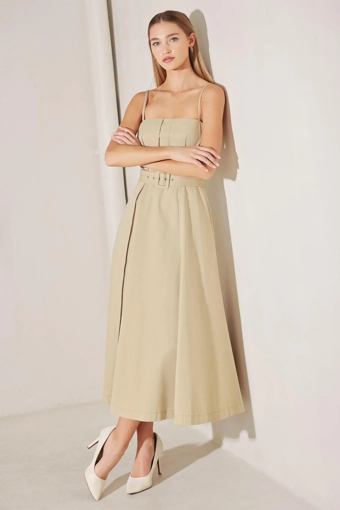 UNDERSTATED ICON WOVEN MIDI DRESS - Flying Tomato - Flyclothing LLC