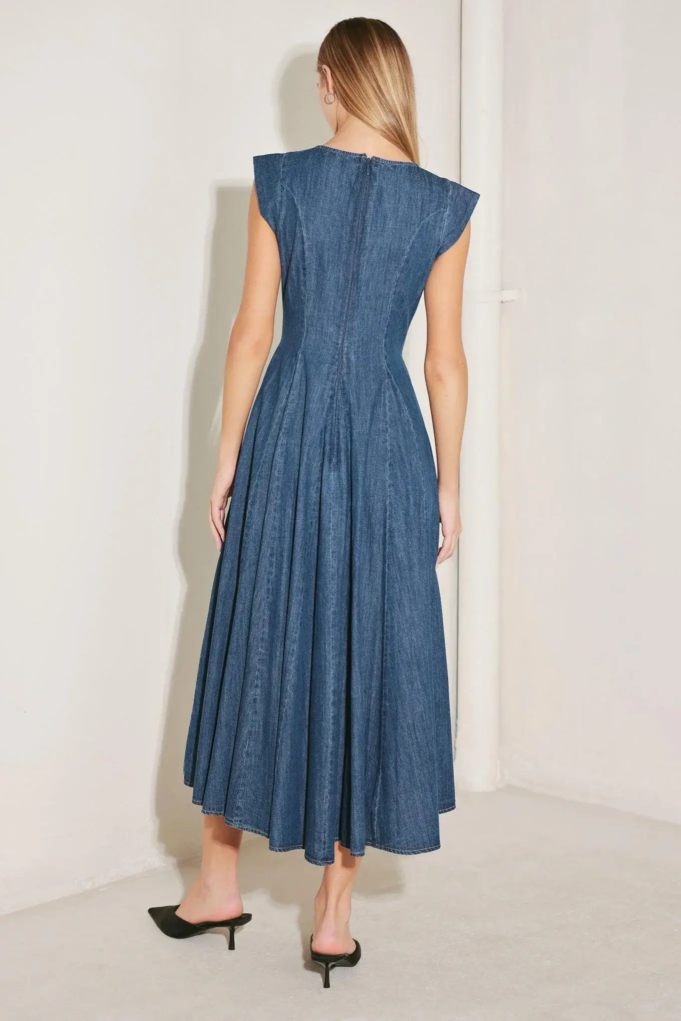 TIMELESS BLUE FORM DENIM MIDI DRESS - Flying Tomato - Flyclothing LLC