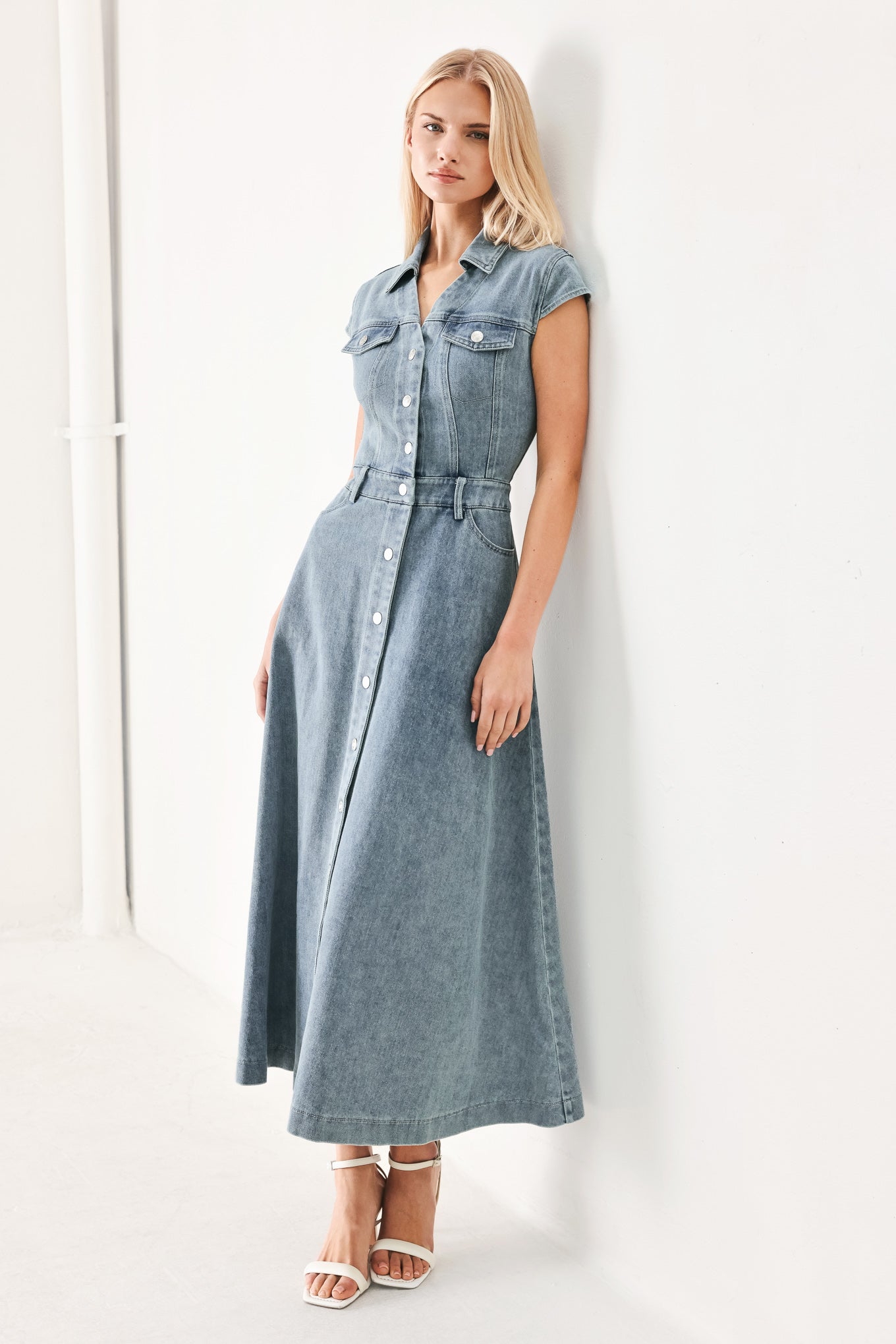 CLASSIC FLOW DENIM MIDI DRESS - Flying Tomato - Flyclothing LLC