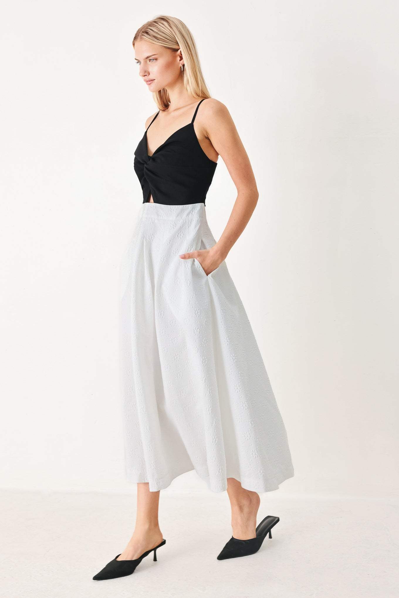 MODERN CONTRAST MIDI DRESS - Flying Tomato - Flyclothing LLC