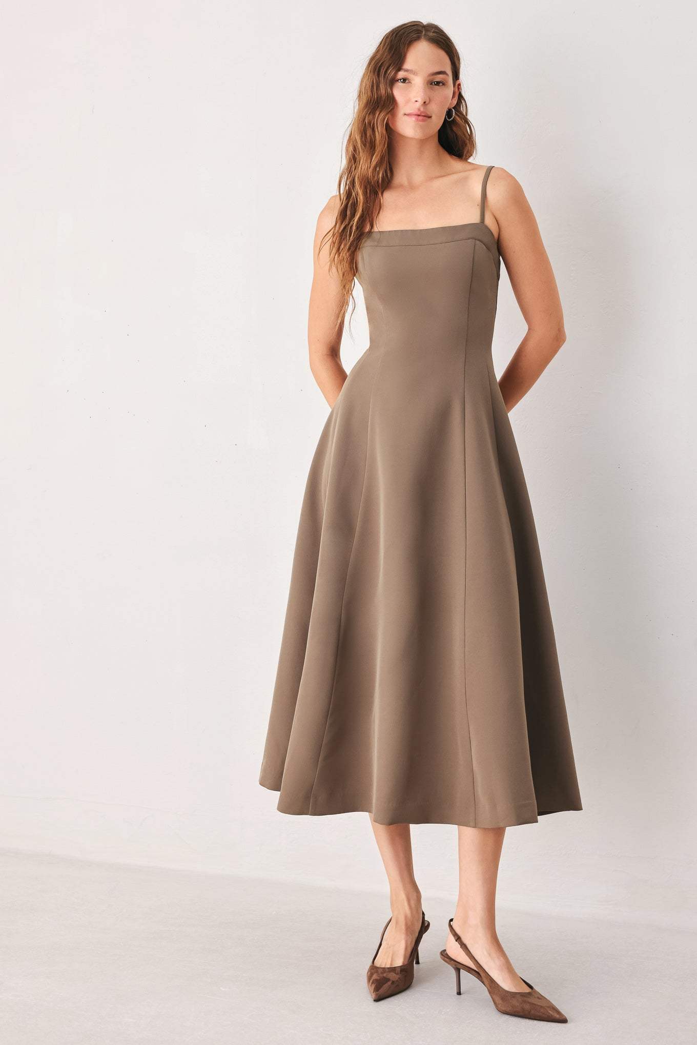 COFFEE BEAN SWING WOVEN MIDI DRESS