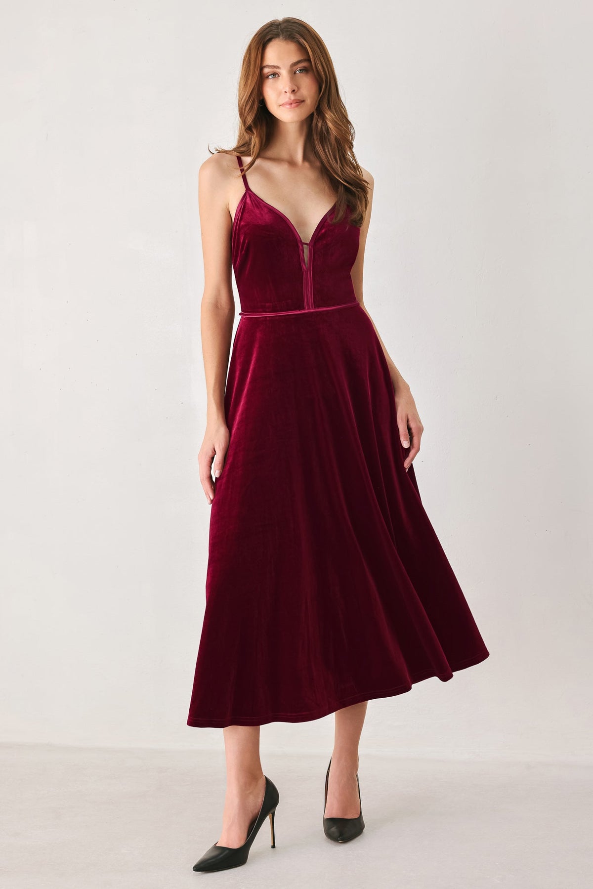 BURGUNDY KISS VELVET SWEETHEART KEYHOLE MIDI DRESS - Flying Tomato - Flyclothing LLC