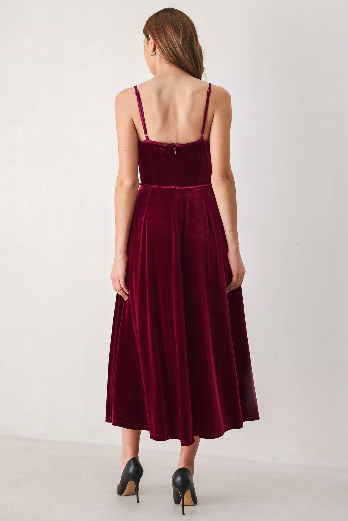 BURGUNDY KISS VELVET SWEETHEART KEYHOLE MIDI DRESS - Flying Tomato - Flyclothing LLC