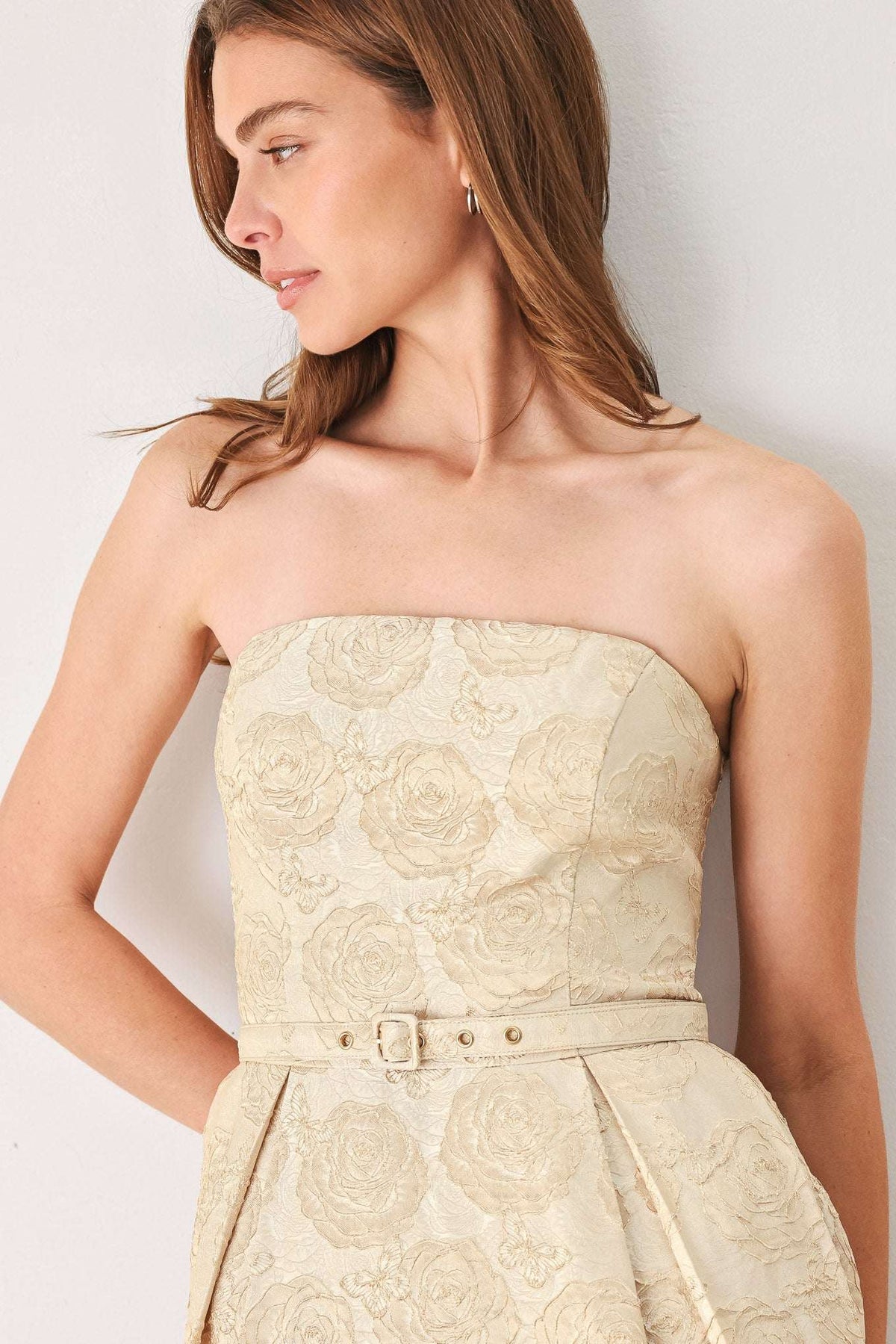 GOLDEN HEIRLOOM GOLD TEXTURED STRAPLESS BELTED MIDI DRESS - Flying Tomato - Flyclothing LLC