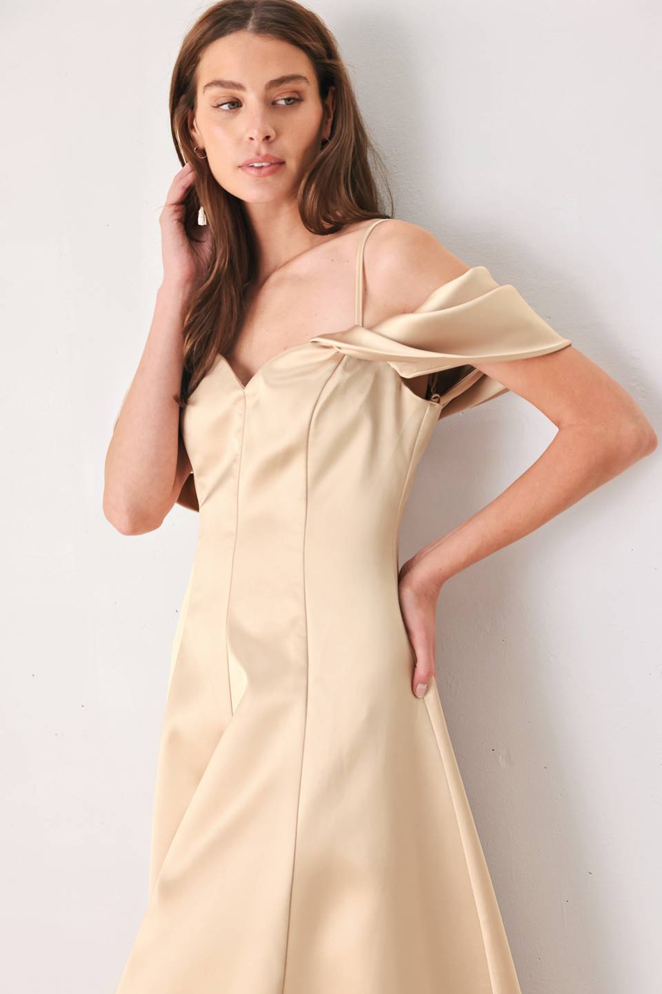 CHAMPAGNE ROMANCE CHAMPAGNE PINK OFF-SHOULDER MIDI DRESS - Flying Tomato - Flyclothing LLC