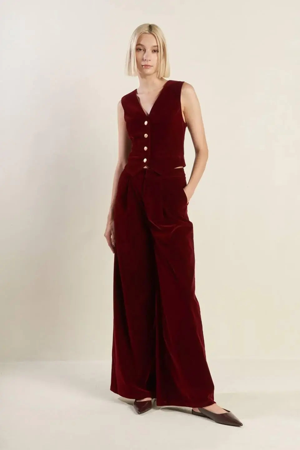 COY CHARM VELVET VEST - Flying Tomato - Flyclothing LLC