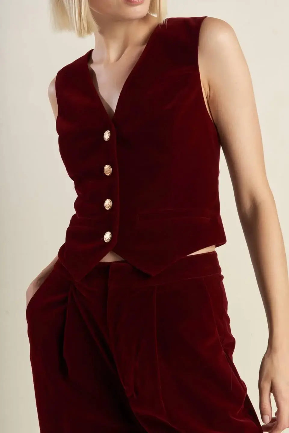 COY CHARM VELVET VEST - Flying Tomato - Flyclothing LLC