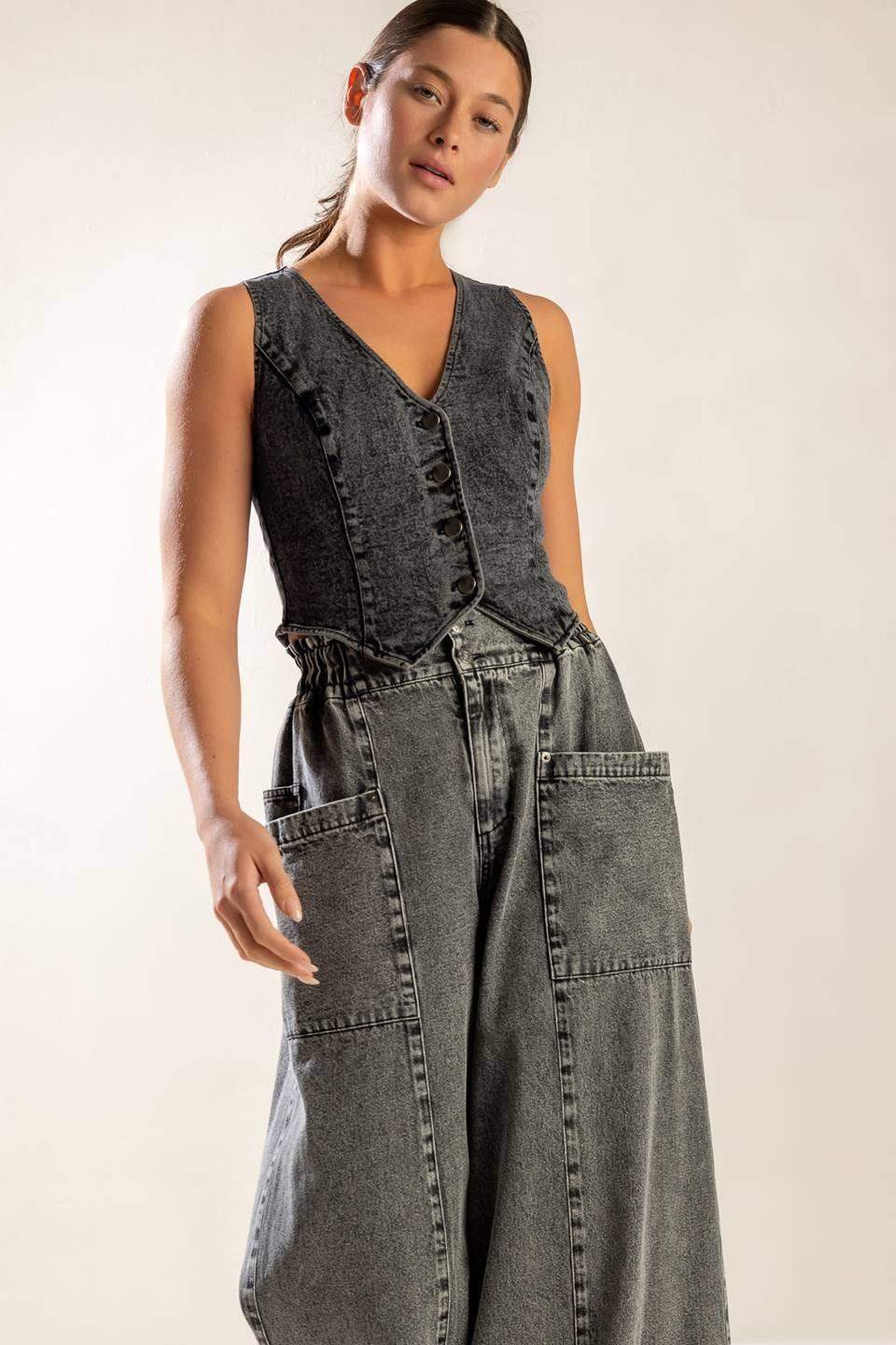 EXPLORING THE CITY DENIM VEST - Flying Tomato - Flyclothing LLC