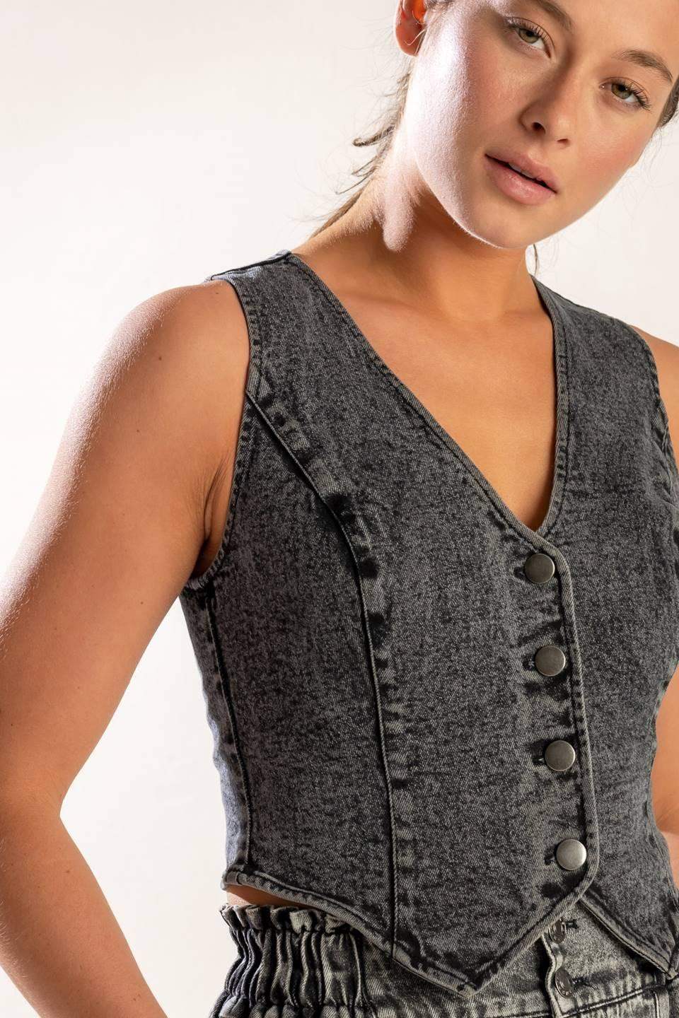 EXPLORING THE CITY DENIM VEST - Flying Tomato - Flyclothing LLC