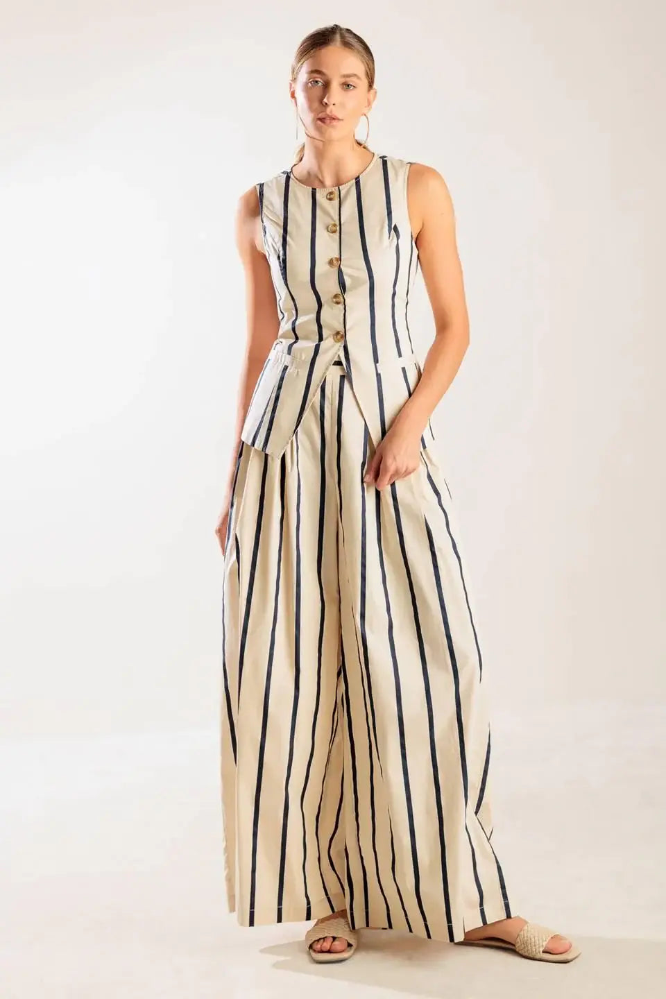 HERE AND NOW WOVEN VEST - Flying Tomato - Flyclothing LLC