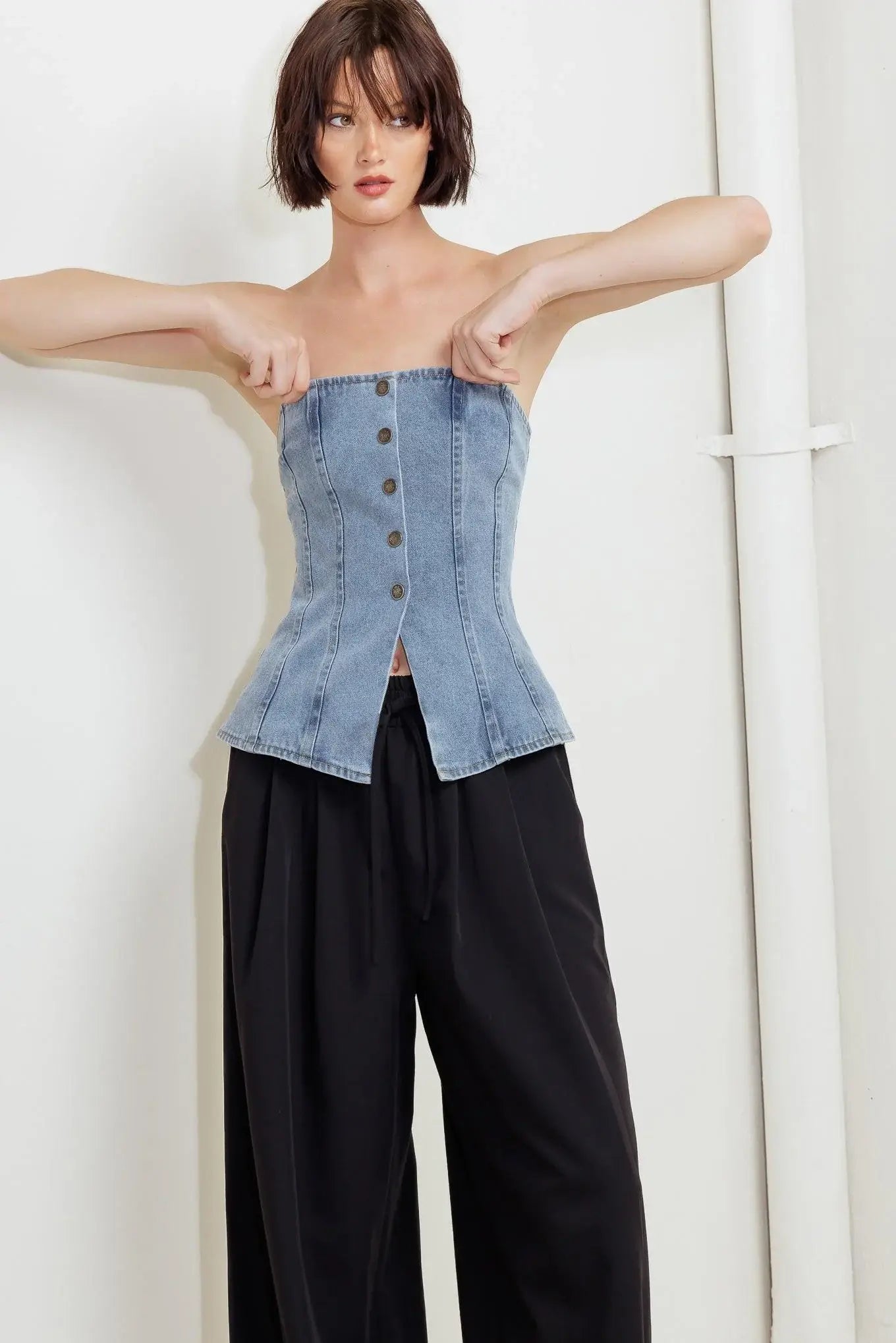 STITCHED SILHOUETTE DENIM TOP - Flying Tomato - Flyclothing LLC