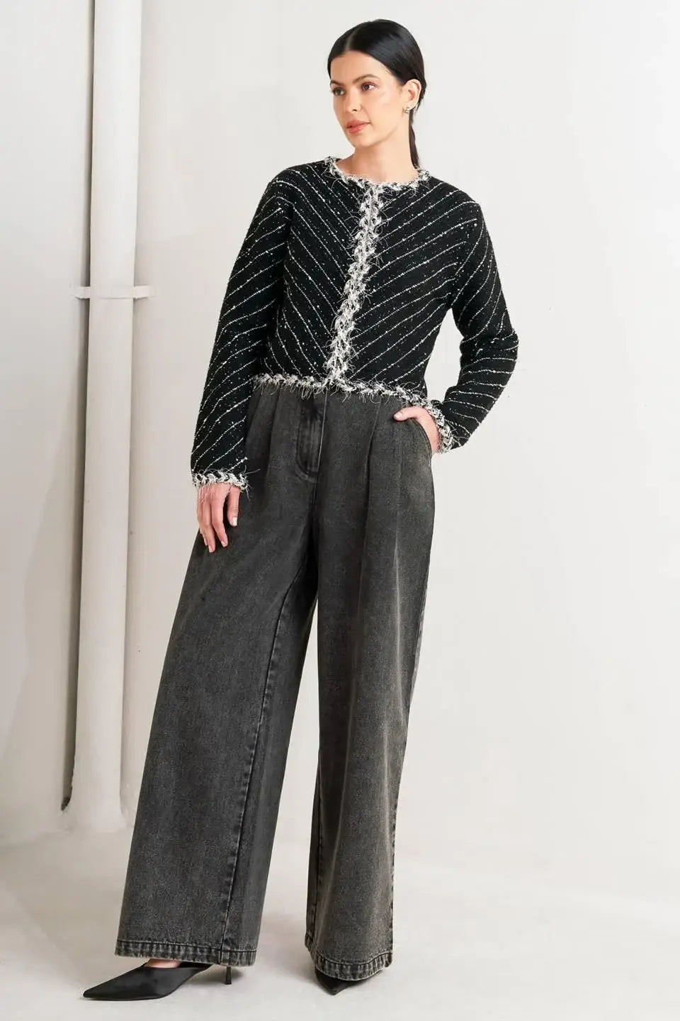 NOIR LINEAR SWEATER KNIT JACKET - Flying Tomato - Flyclothing LLC